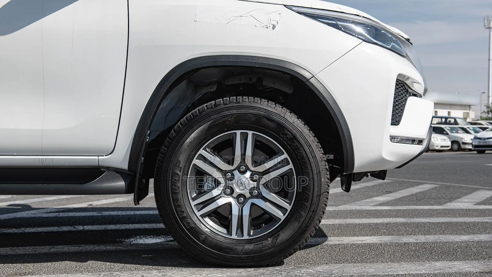 New Toyota Fortuner 2.7 AWD 2024 White