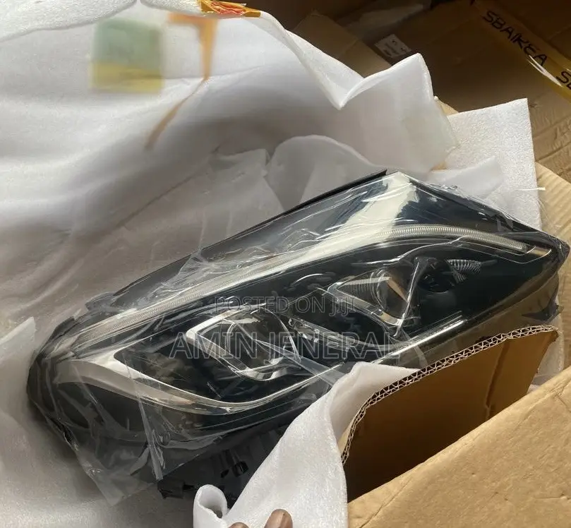 W205 Double Charger Headlight