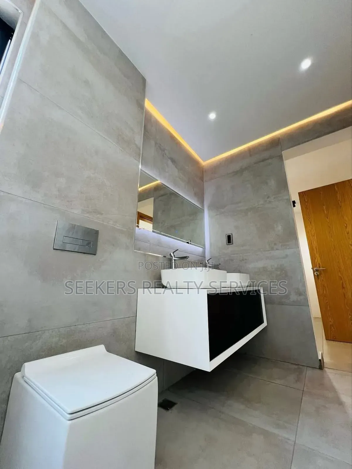 5bdrm House in Seekers Realty, Accra Metropolitan for sale