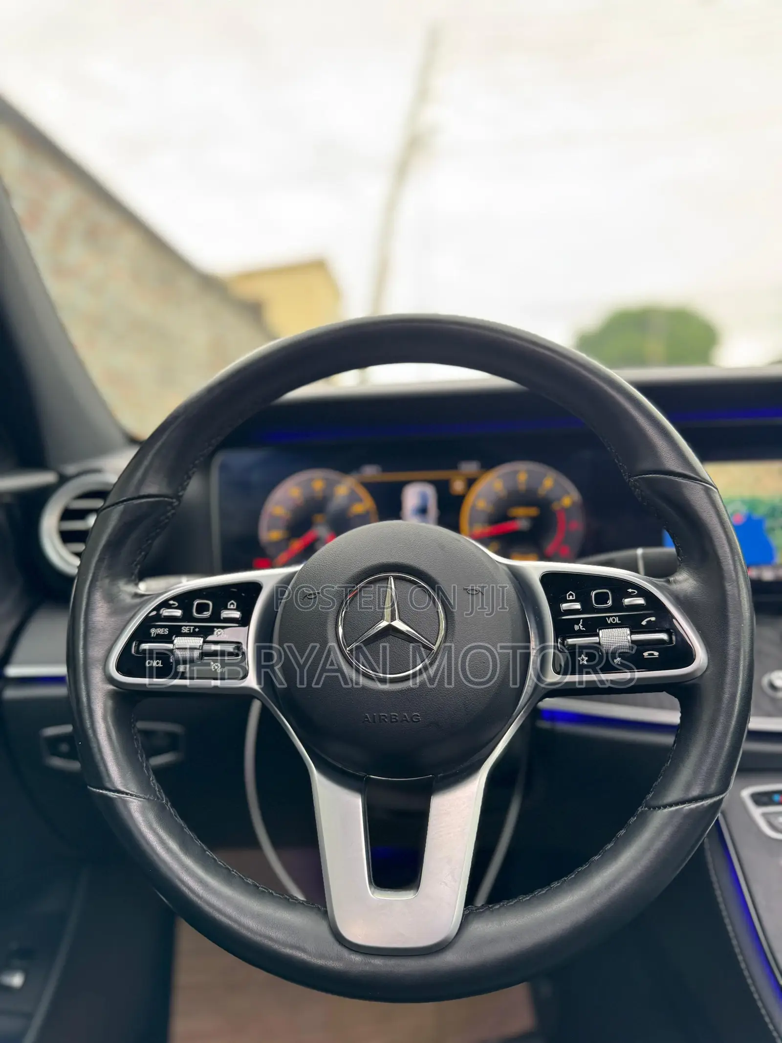 Mercedes-Benz E300 2019 Gray
