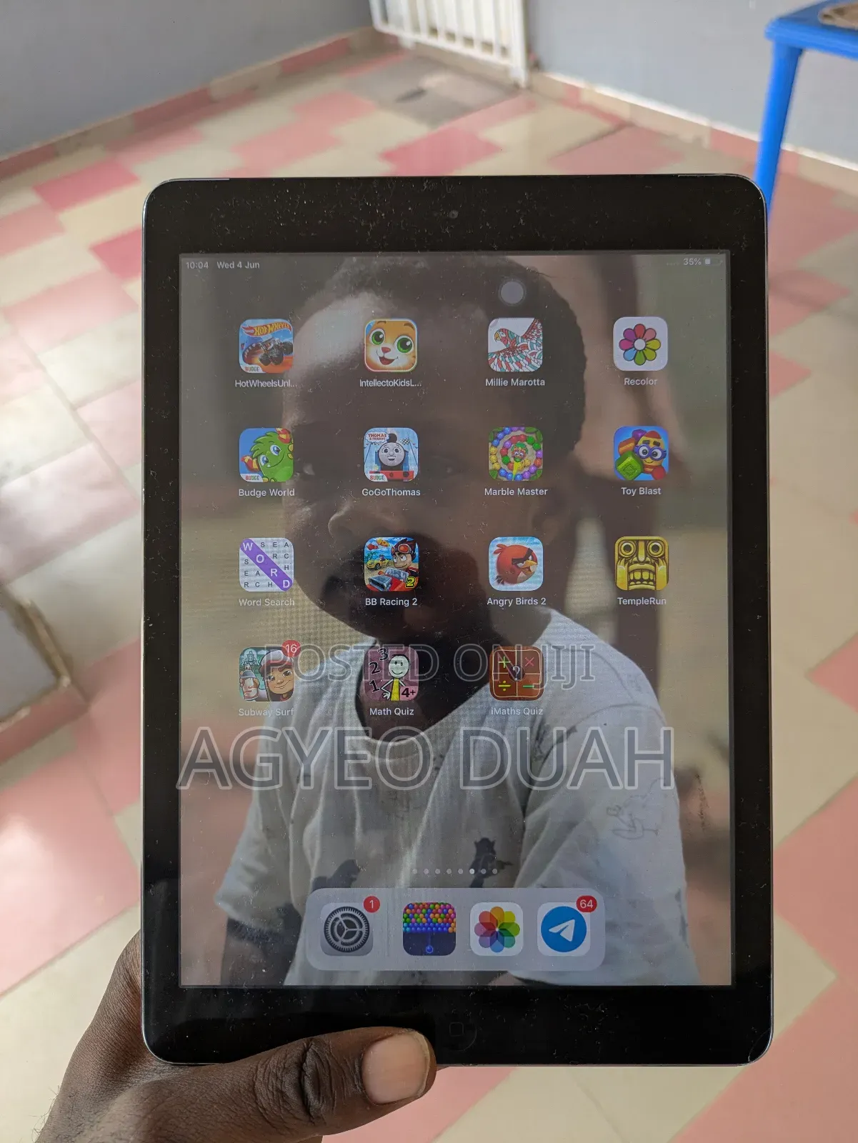 Apple iPad Air 32 GB Gray