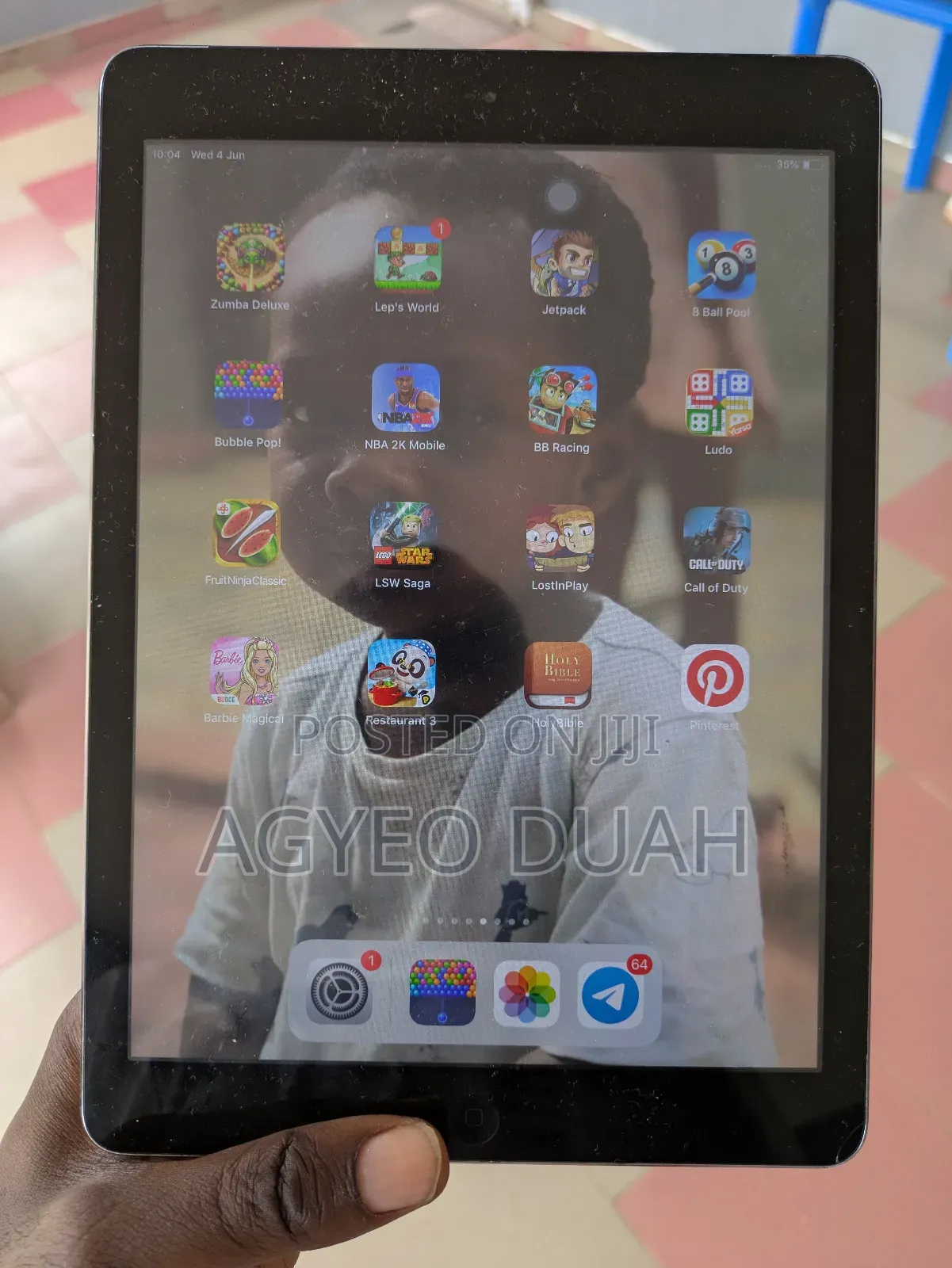 Apple iPad Air 32 GB Gray