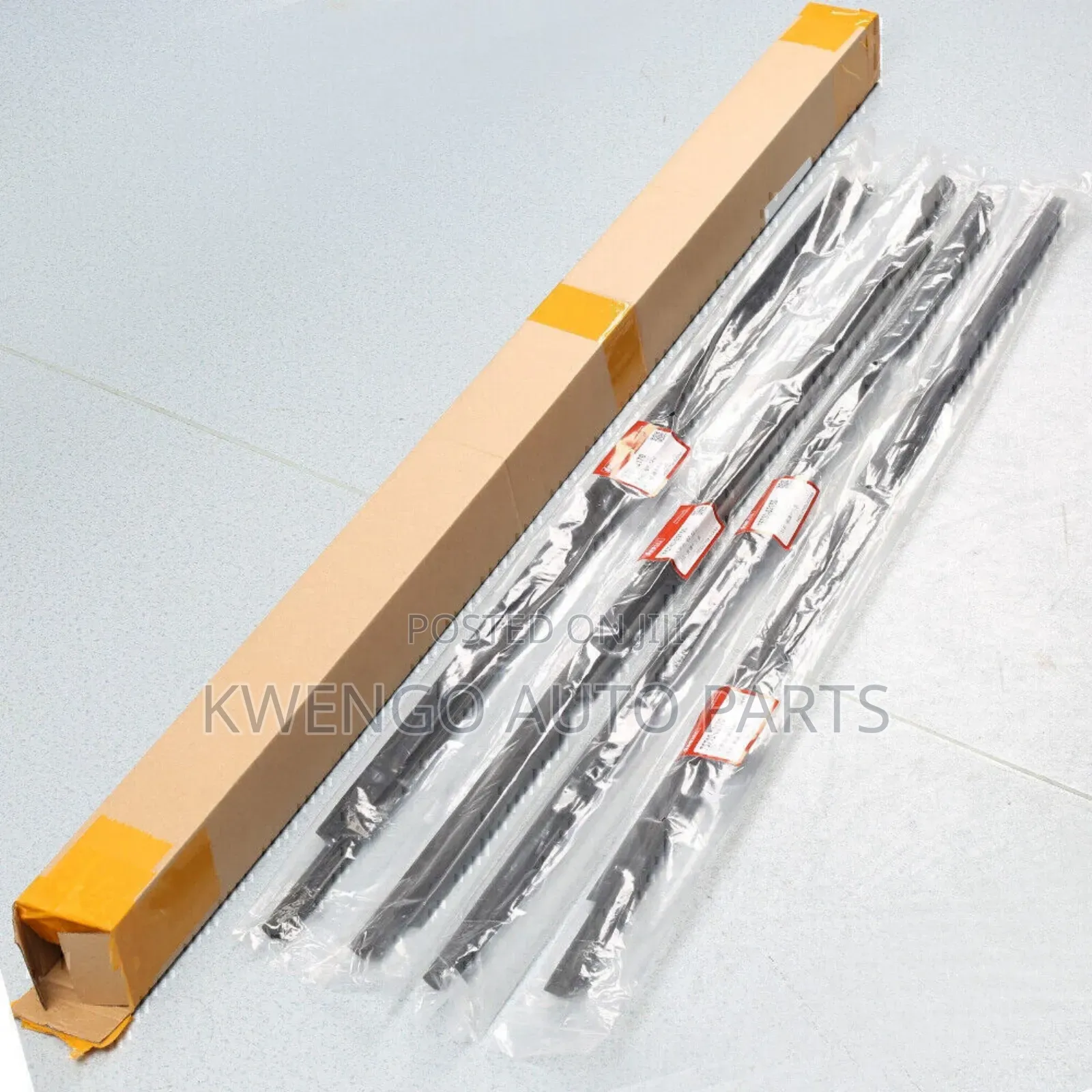 Toyota Hilux Window Glass Strip/Door Mouth Strip (4 Set)