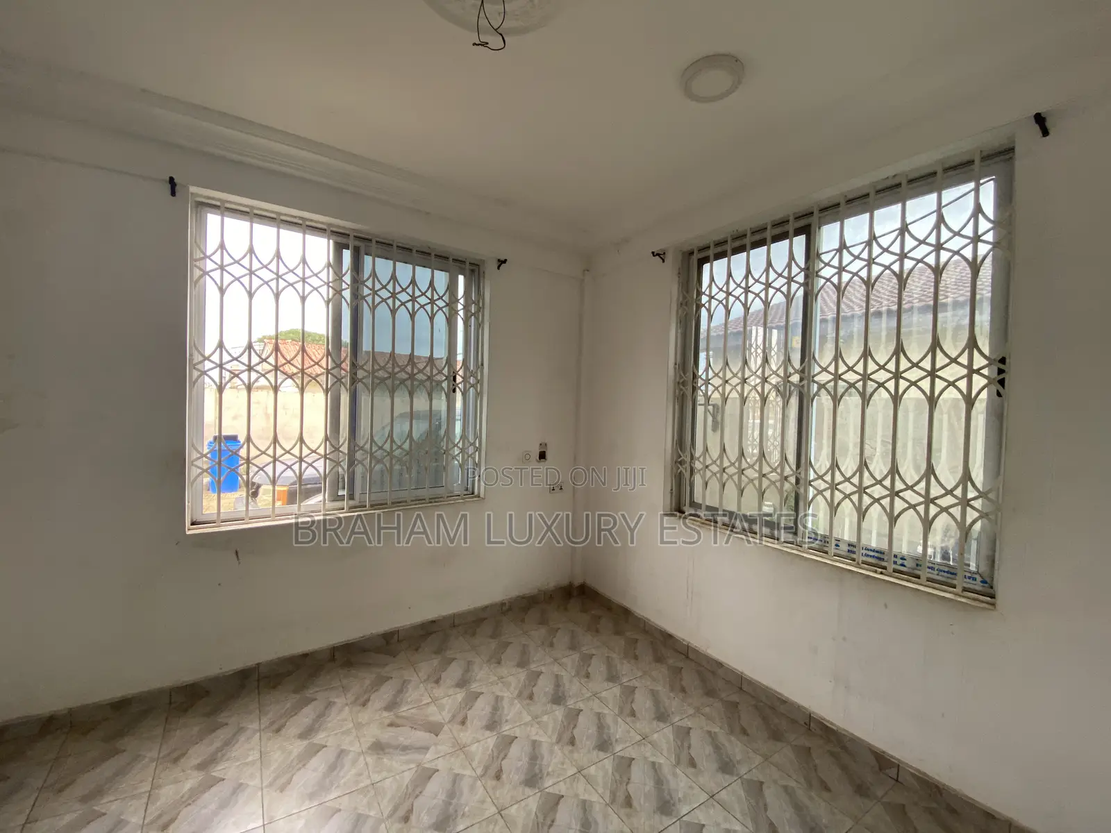 2bdrm Apartment in Braham Luxury, Spintex for rent