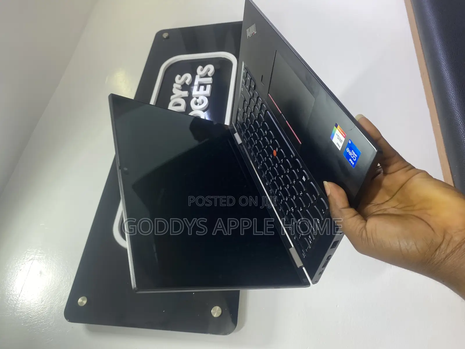 Laptop Lenovo Thinkpad X13 Yoga 8GB Intel Core I5 SSD 256GB