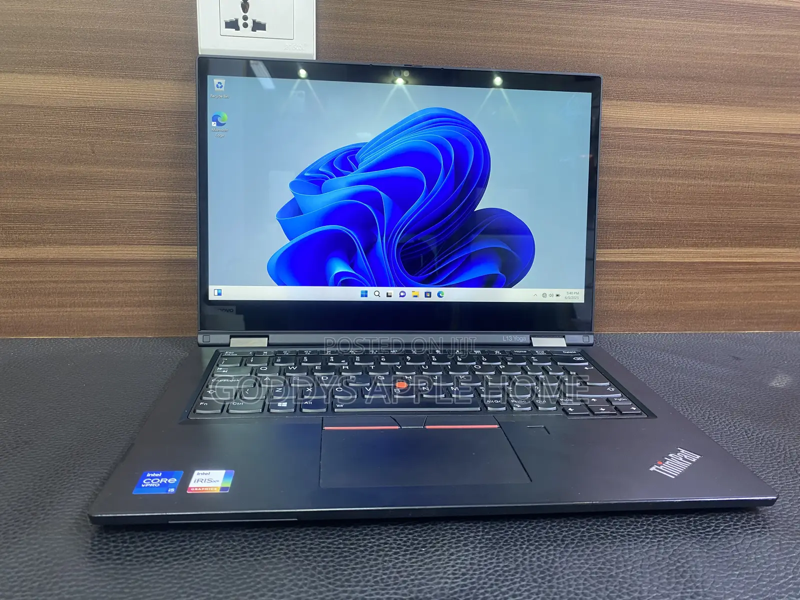 Laptop Lenovo Thinkpad X13 Yoga 8GB Intel Core I5 SSD 256GB