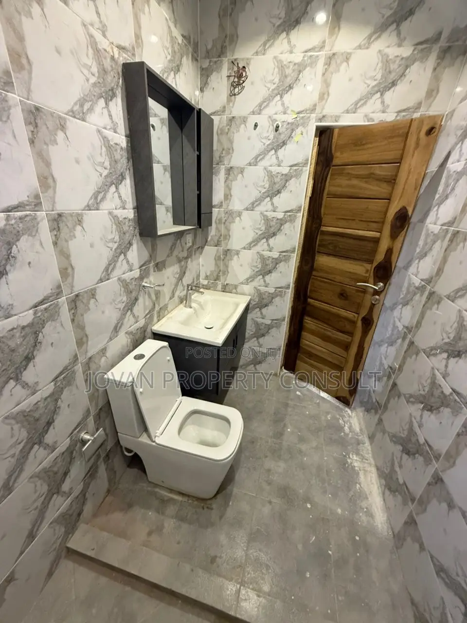 3bdrm House in Ablekuma Odumasi, Ga West Municipal for sale