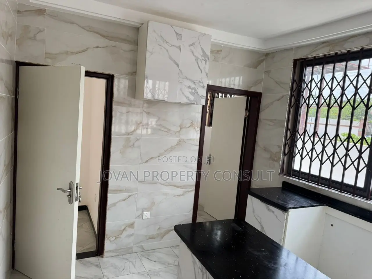 4bdrm House in Achimota Tantra Hill for sale