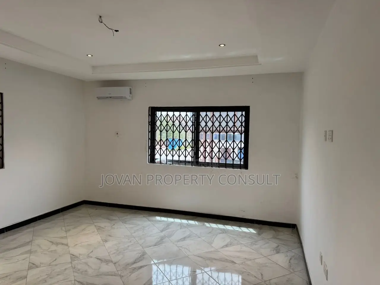 4bdrm House in Achimota Tantra Hill for sale
