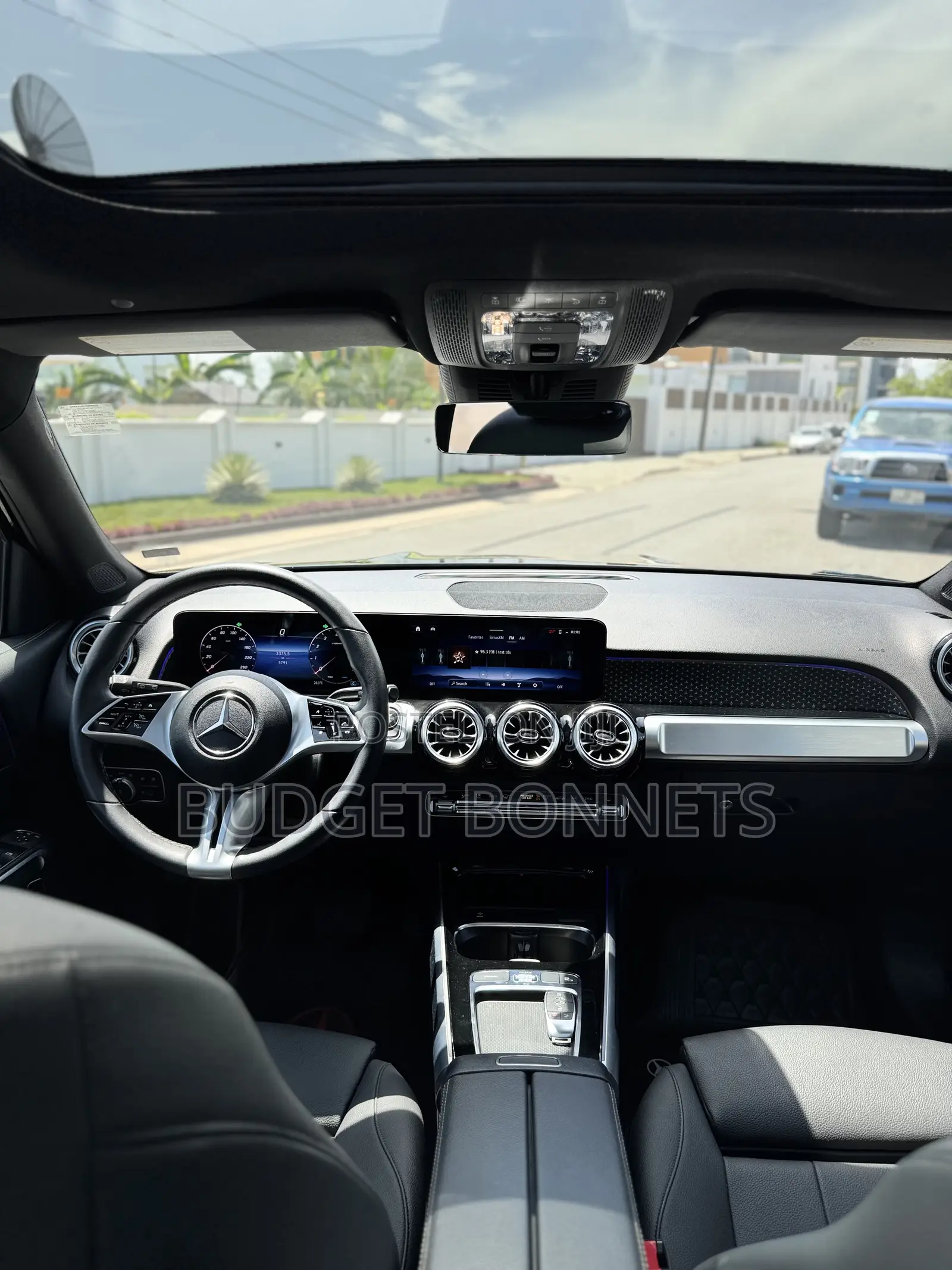 Mercedes-Benz GLB-Class 2024 Black