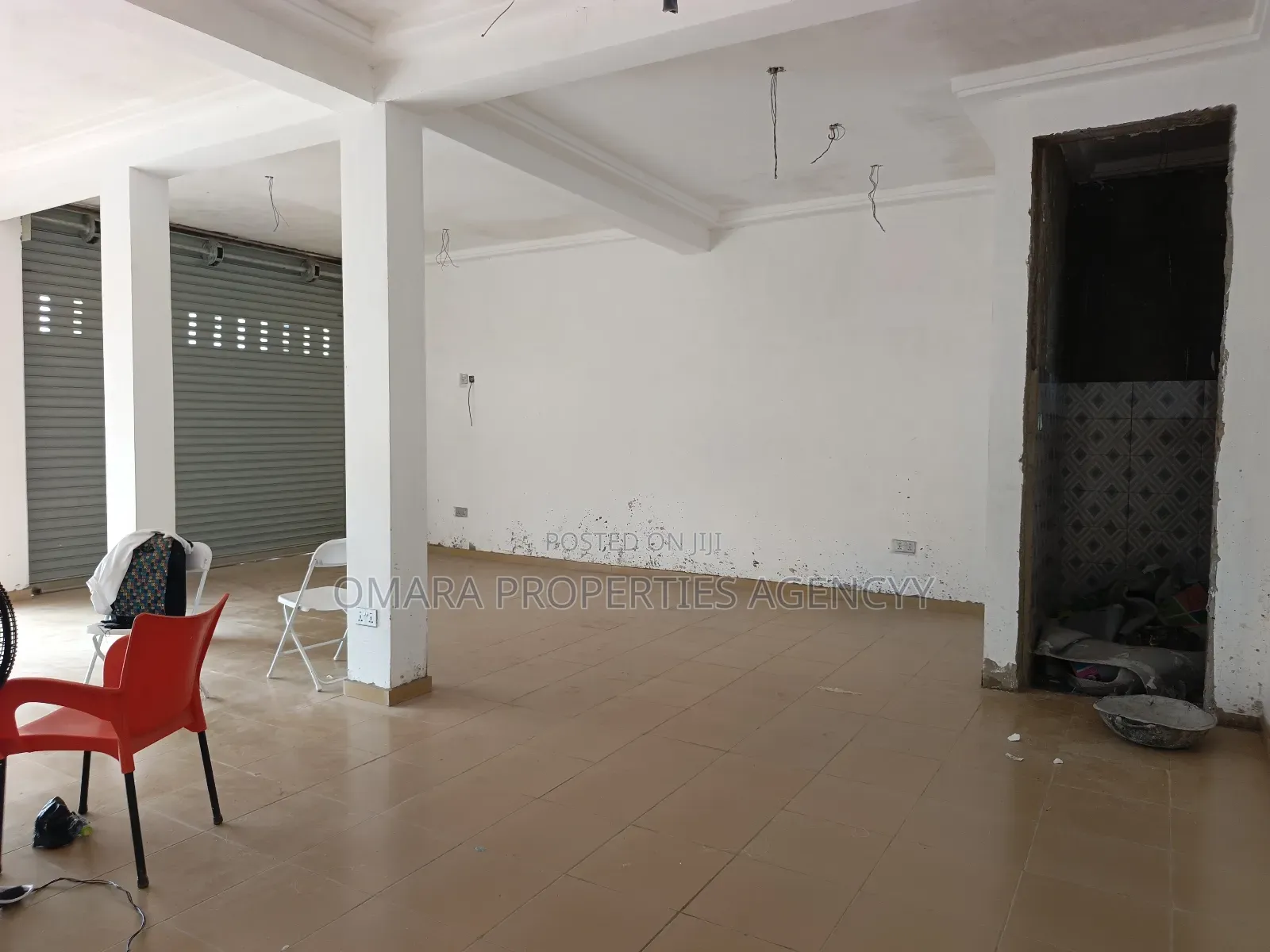 Spacious Shop