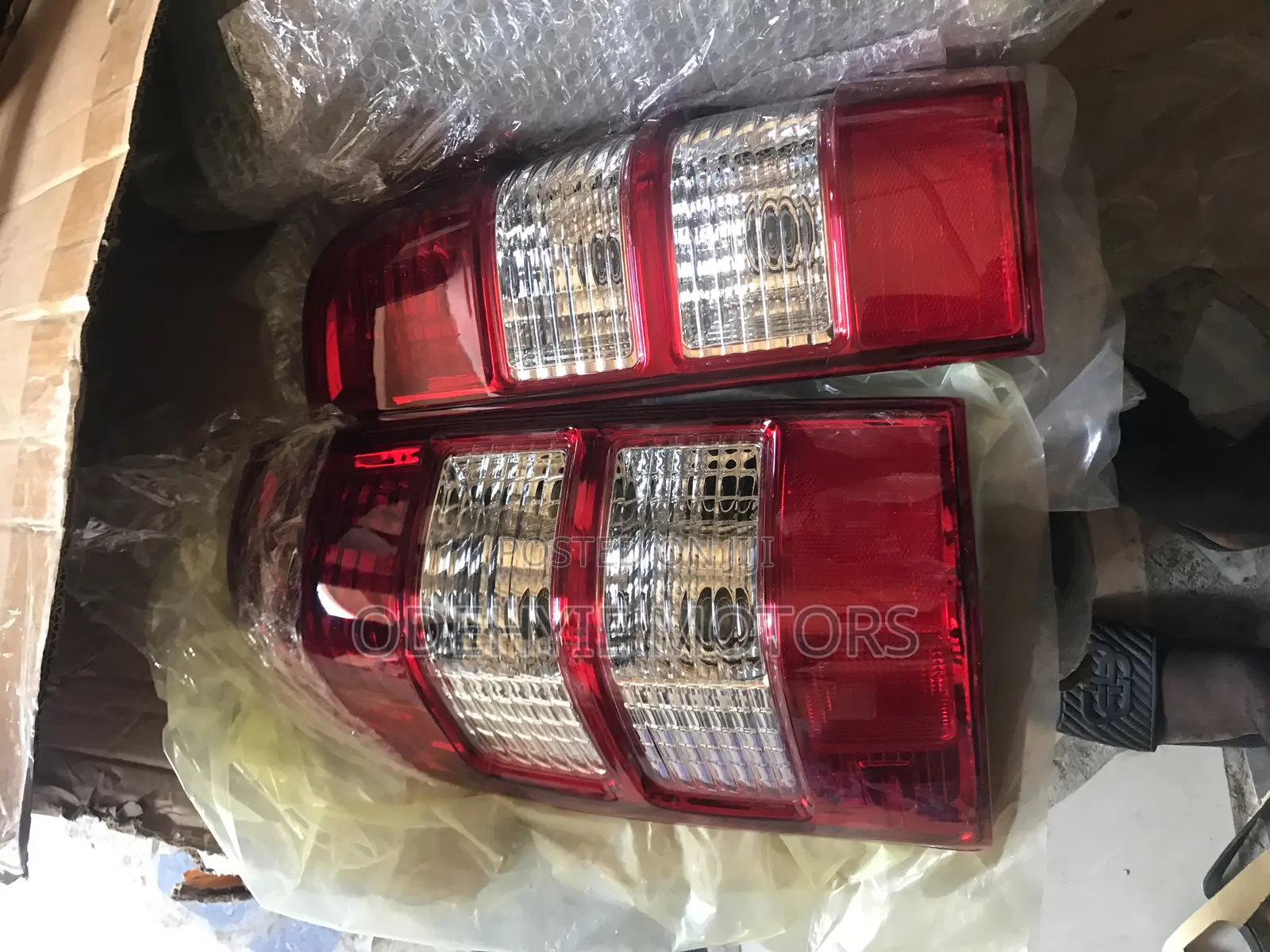 Ford Ranger 2006 Taillight