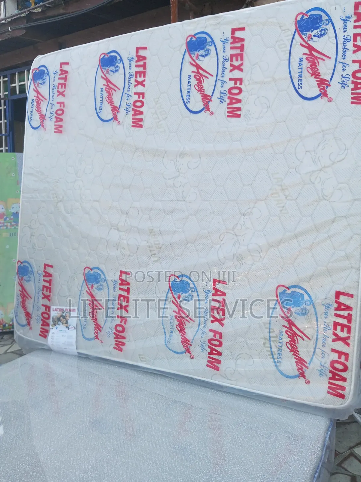 King Size 10" Mattress Jacquard Covered