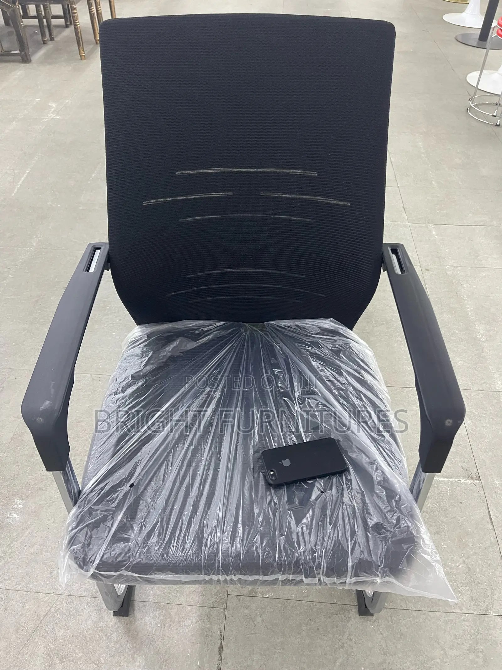 High Quality Classic Conference Room Chair