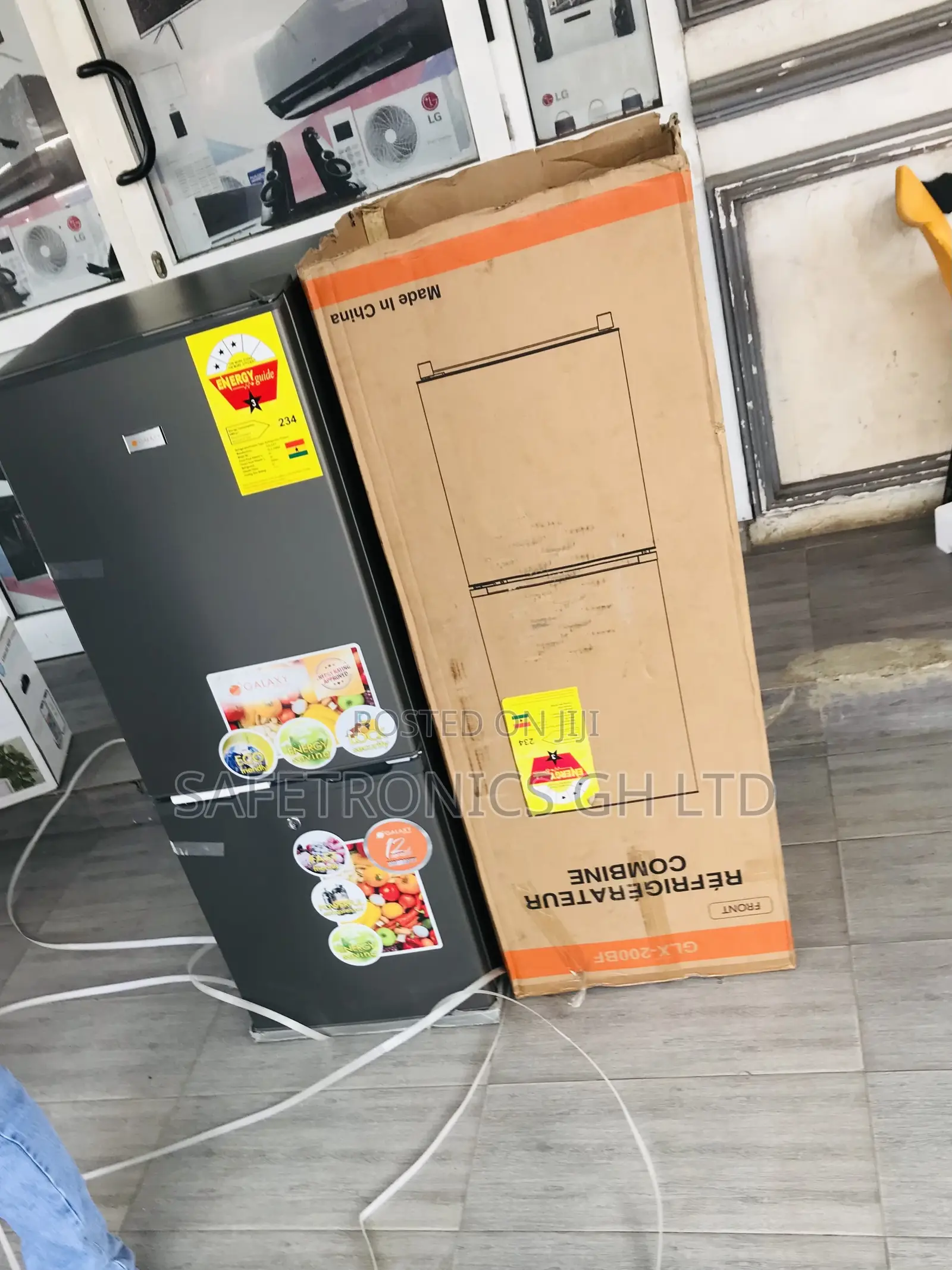 Get Classic Galaxy Bottomfreezer GLX-200tm Doubledoor Fridge