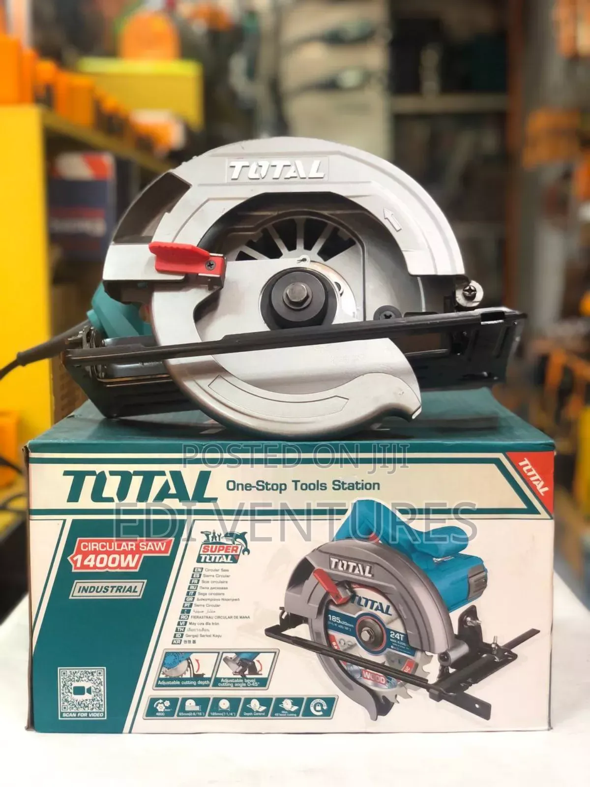Total 1400w Circular Saw