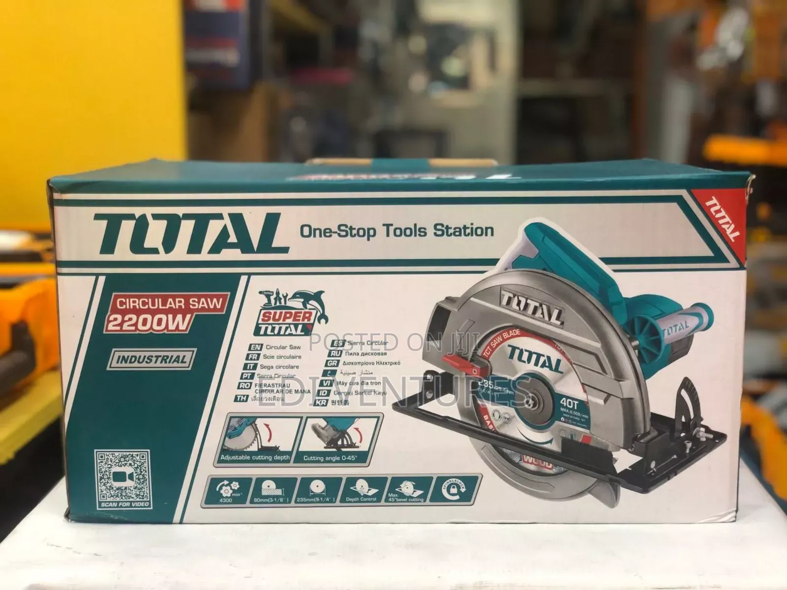 Total 1400w Circular Saw