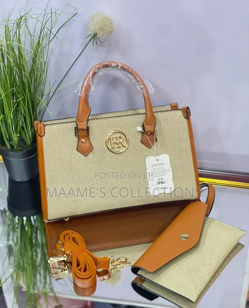 Elegant Women’S Handbag With Purse