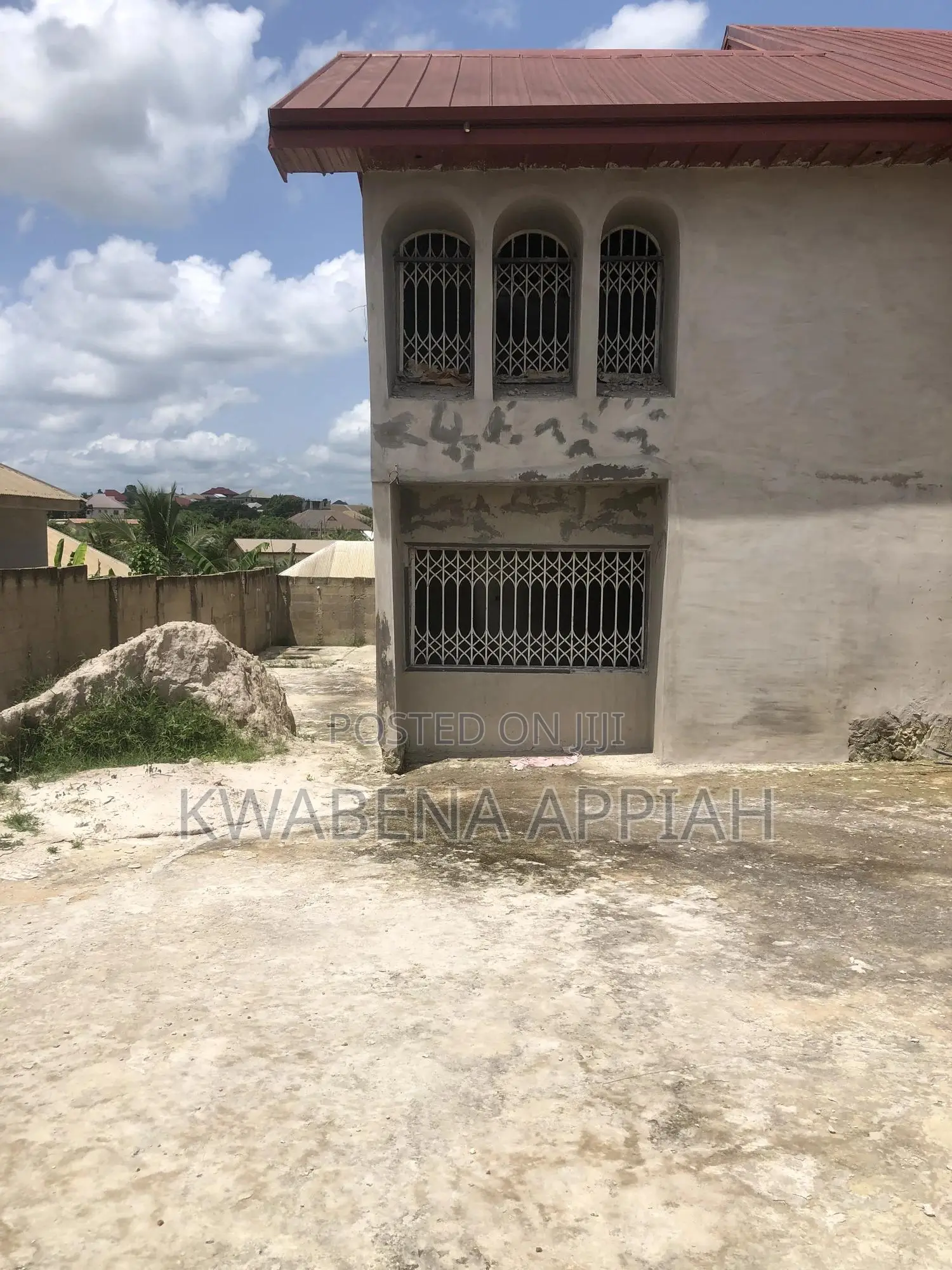 8bdrm Duplex in Mark Estate At, Kumasi Metropolitan for sale