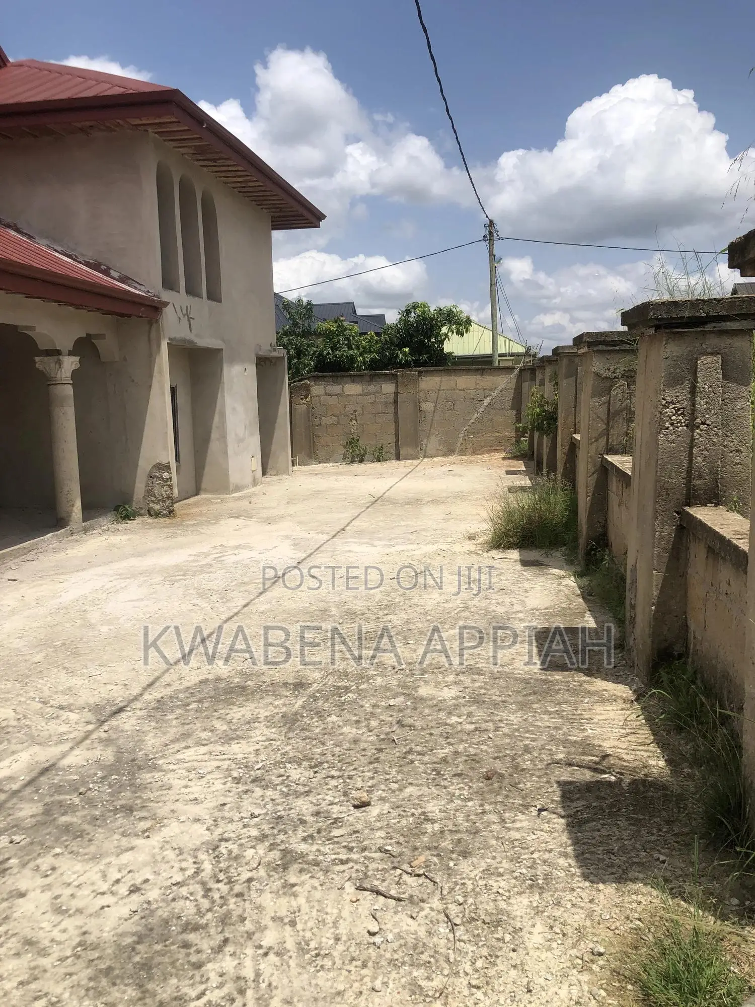 8bdrm Duplex in Mark Estate At, Kumasi Metropolitan for sale