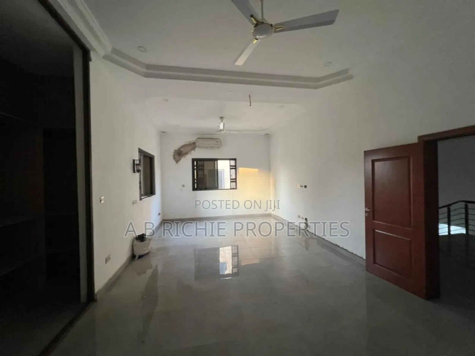 5bdrm House in Ab Richie Properties, Dzorwulu for rent