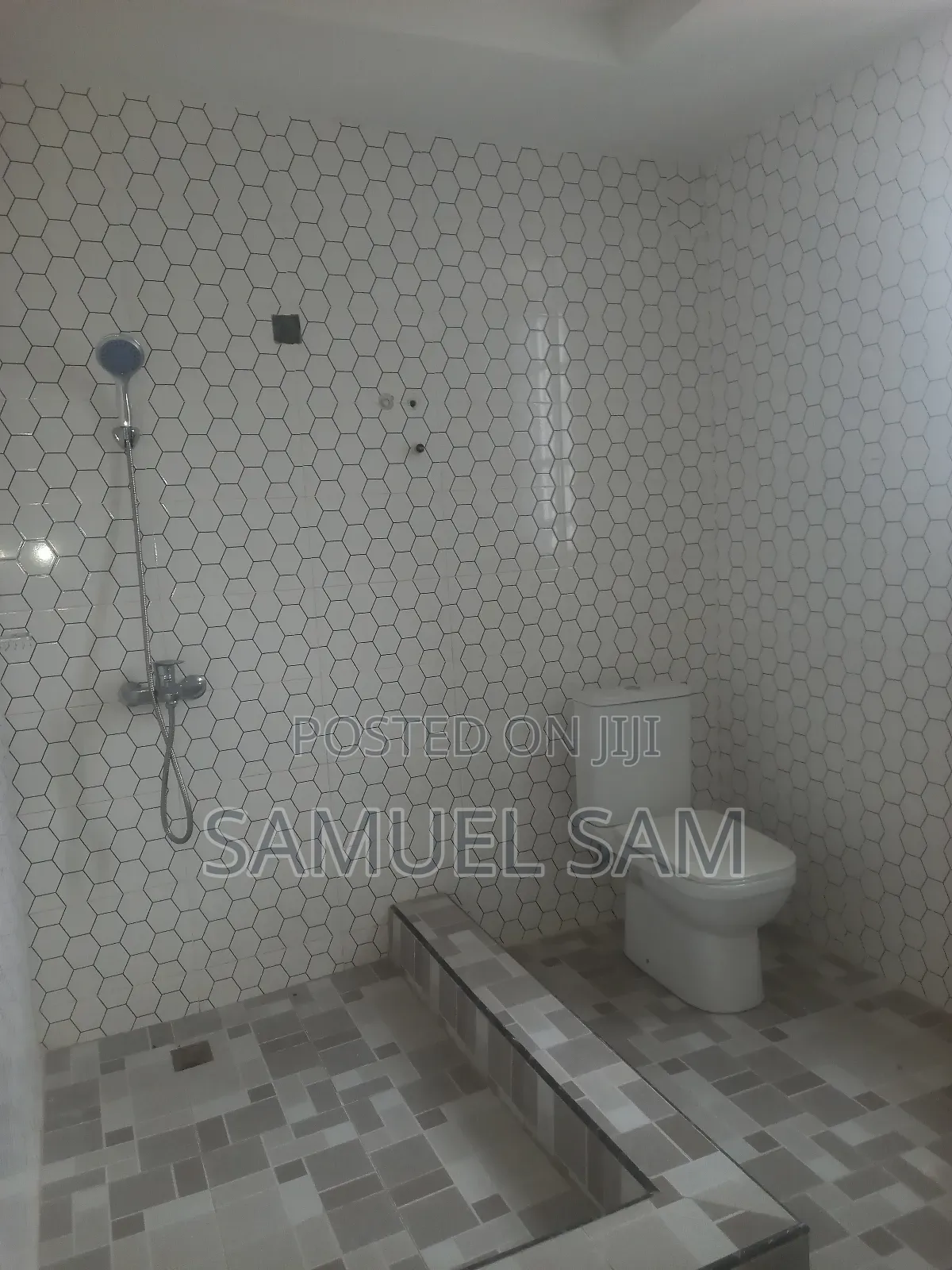 1bdrm Apartment in Rama, Tema Metropolitan for rent