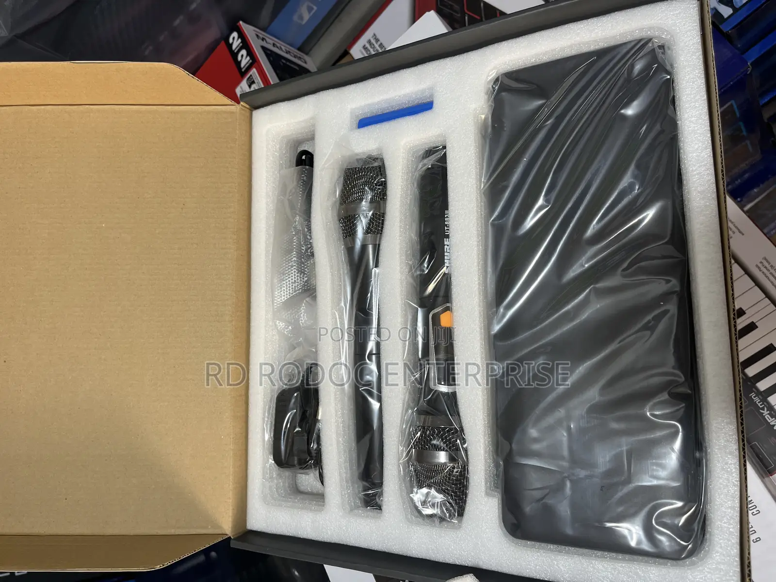 Shure Rechargeable Mic Ut888ii