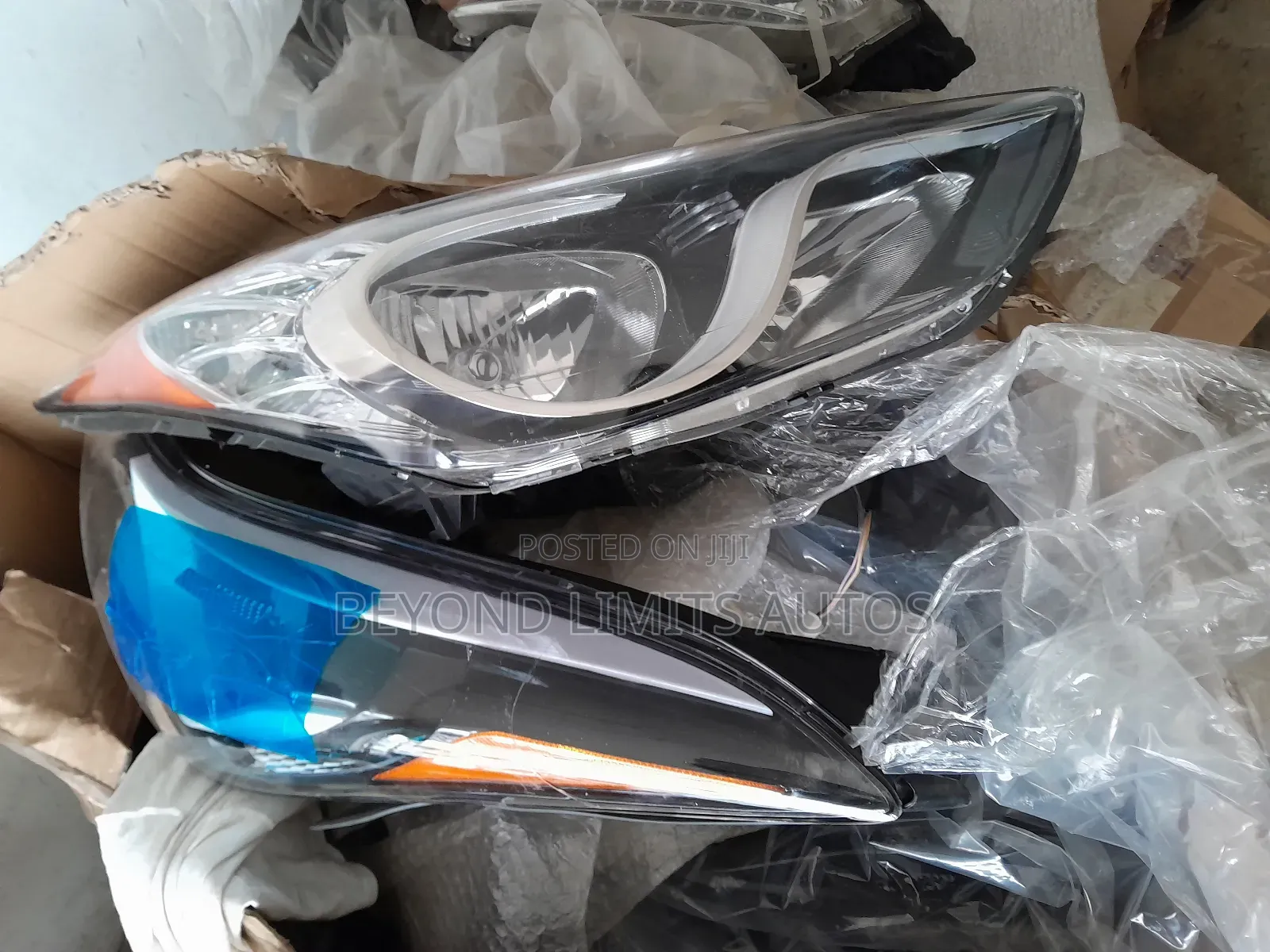 Hyundai Accent 2011,2012,2013,2014,2015,2016,2017 Headlight