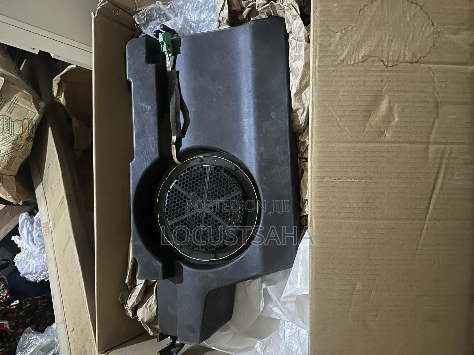 Sony 2011-2016 F250 | 350 Subwoofer Dc3t-19a067-aa