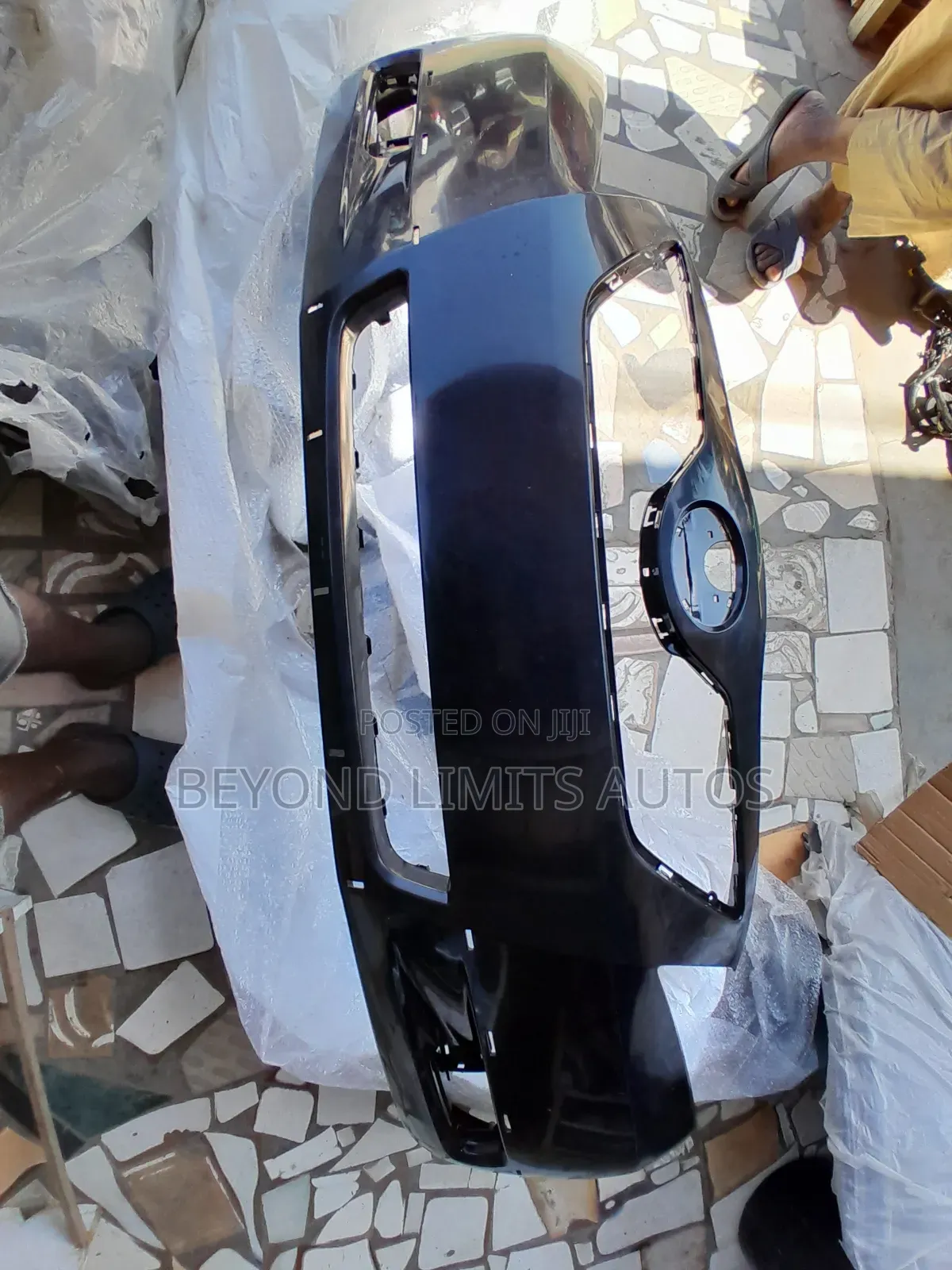 Toyota Camry 2007,2008,2009 Front Bumper Se/Sports