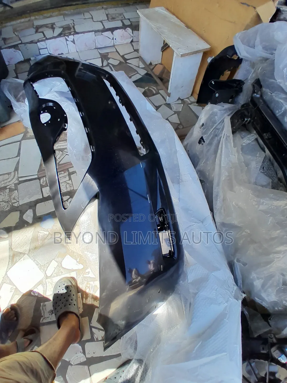 Toyota Camry 2007,2008,2009 Front Bumper Se/Sports