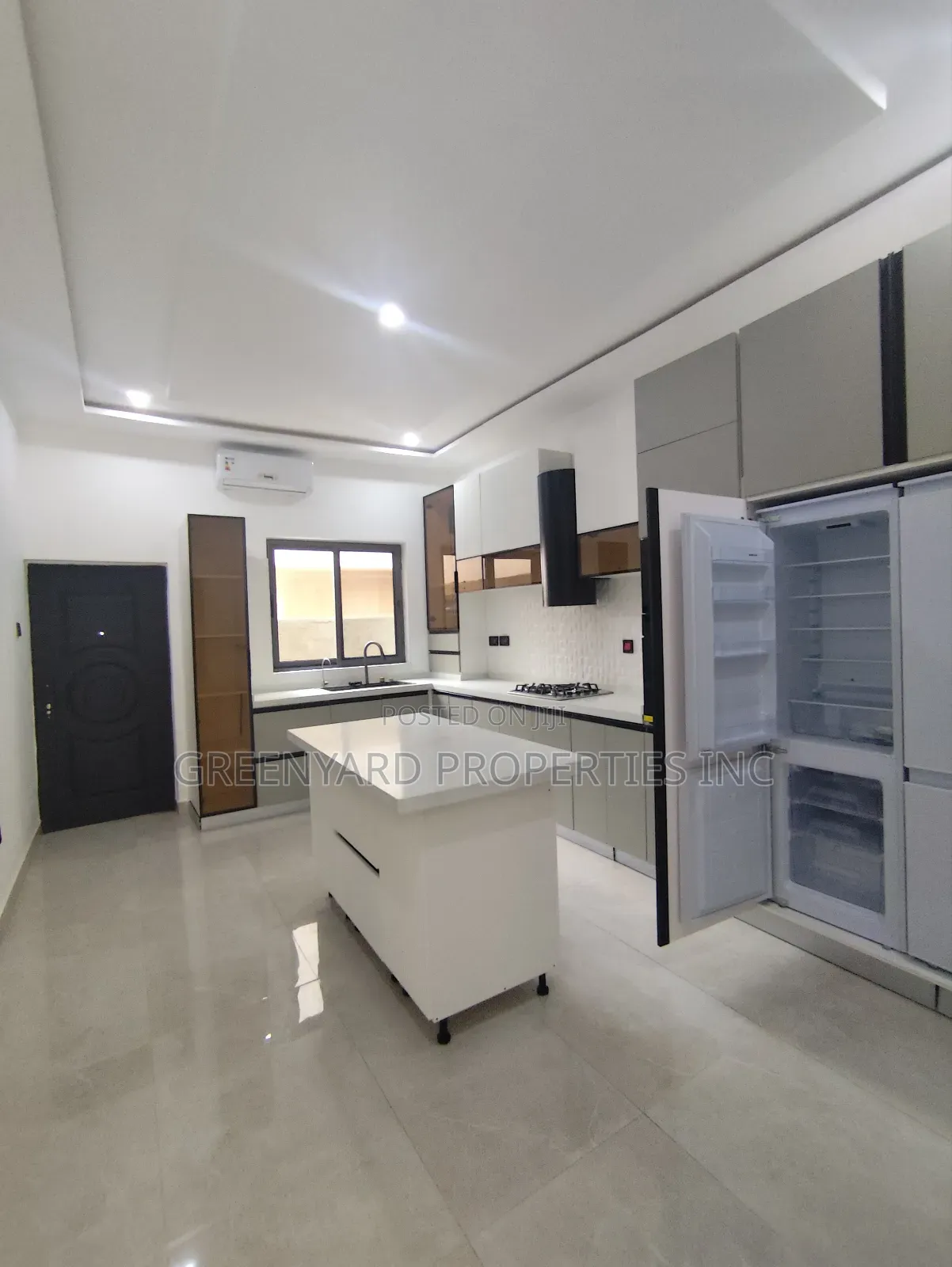 5bdrm House in East Legon for rent