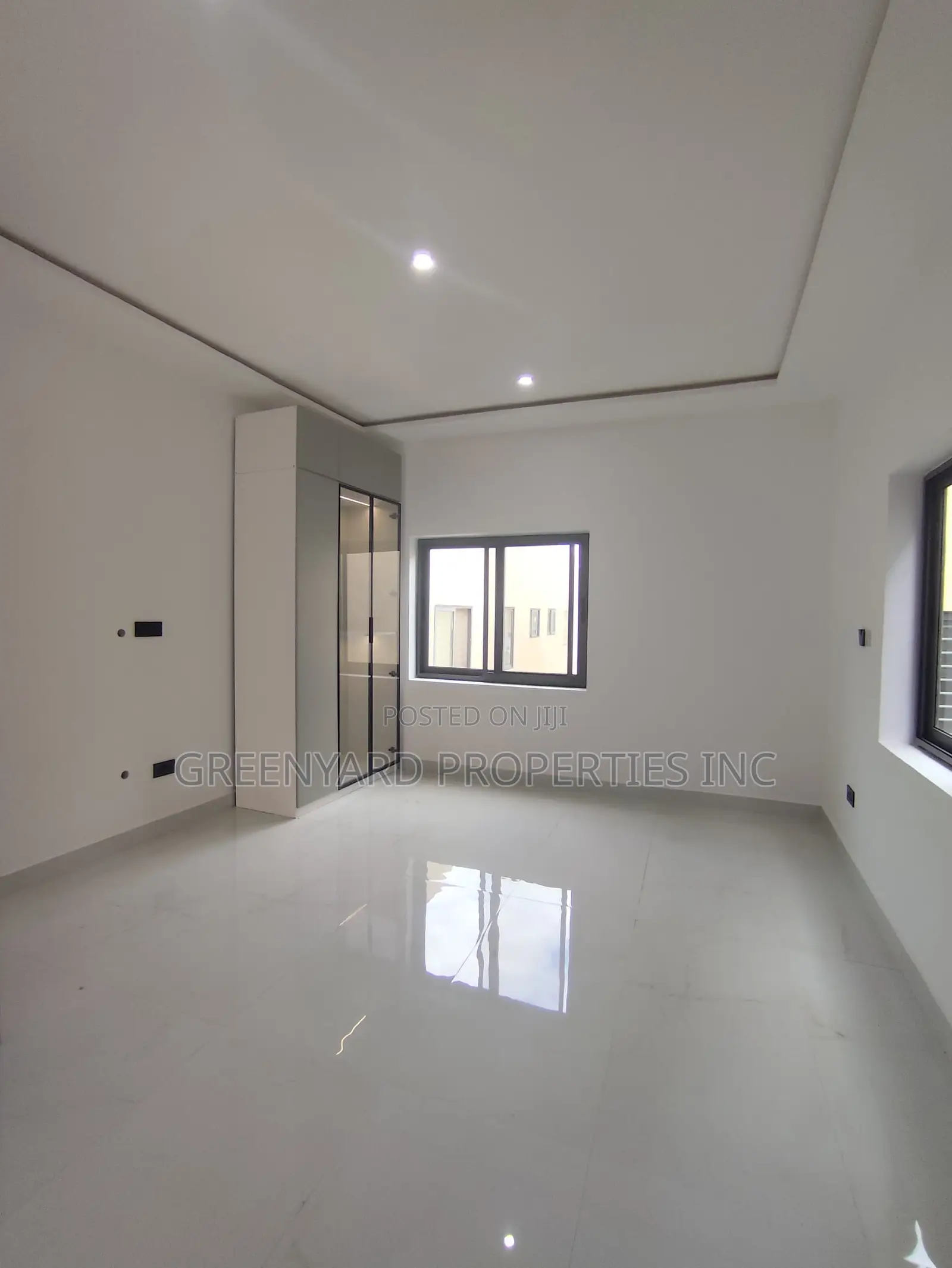 5bdrm House in Ogbojo, East Legon for sale