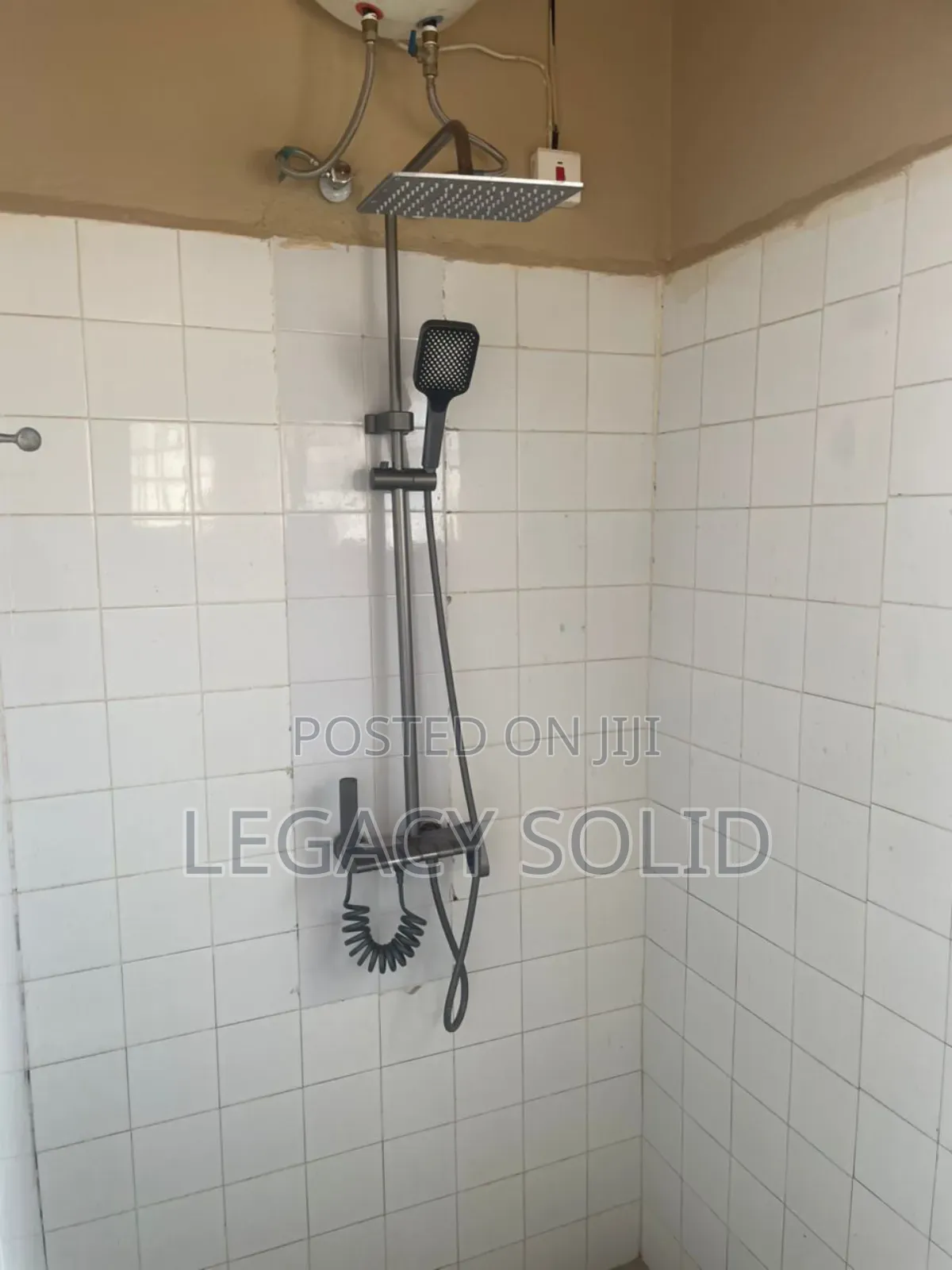 2bdrm House in 𝙲𝚊𝚖𝚙 2 𝚓𝚞𝚗𝚌𝚝𝚒𝚘𝚗, Teshie for rent