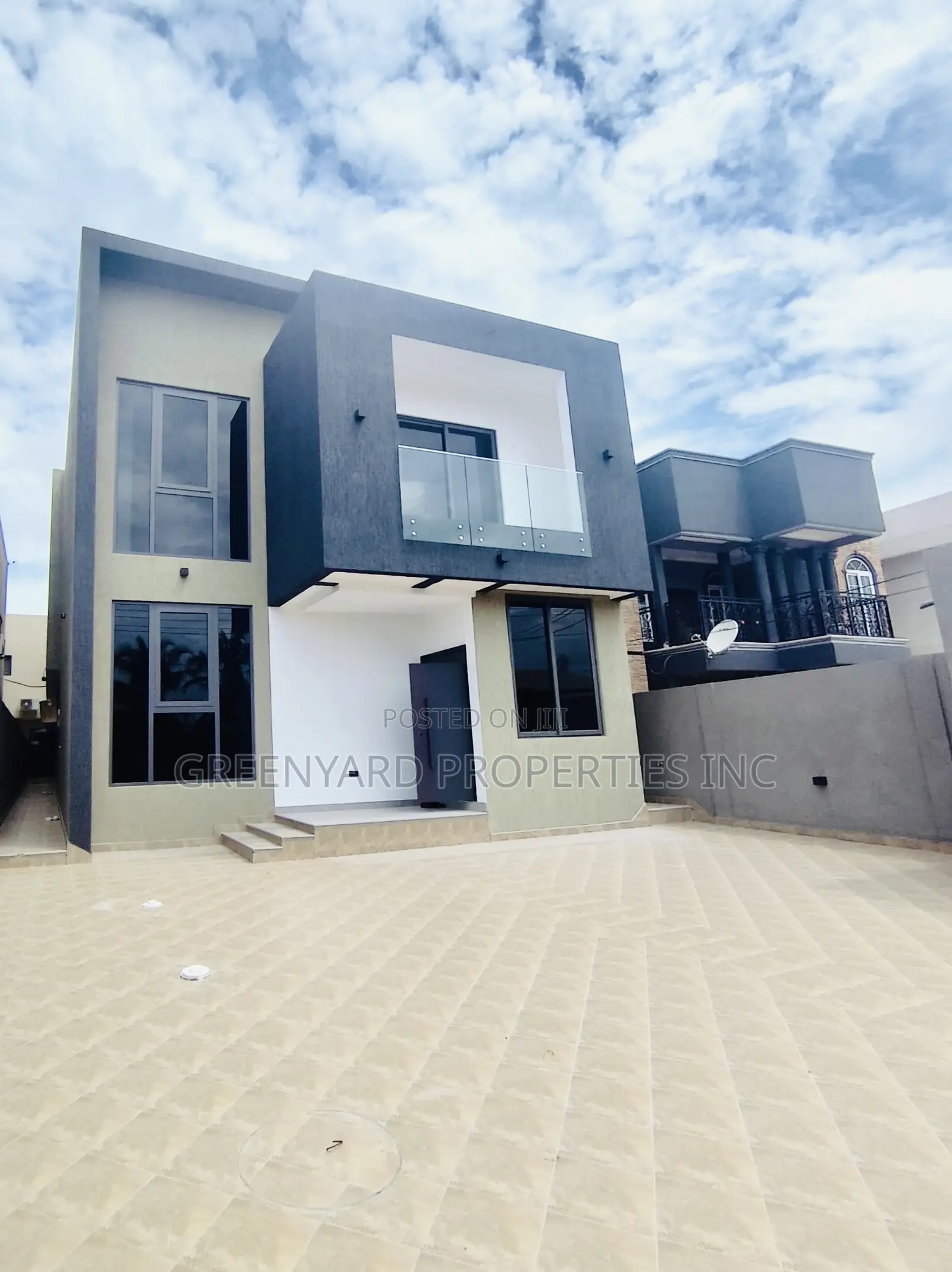 5bdrm House in Ogbojo, East Legon for sale