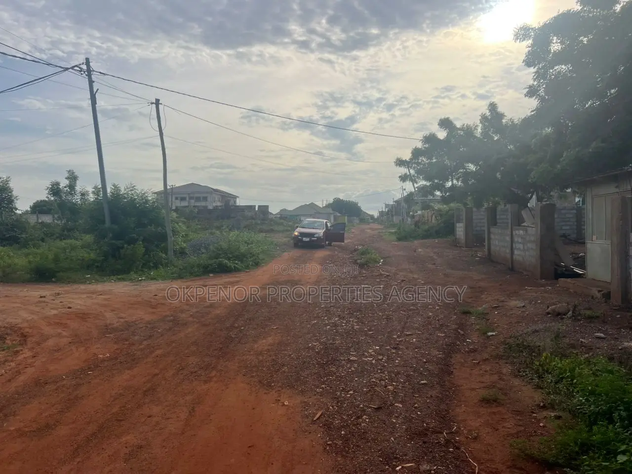 1plot Walled for Sale at Tema Com25