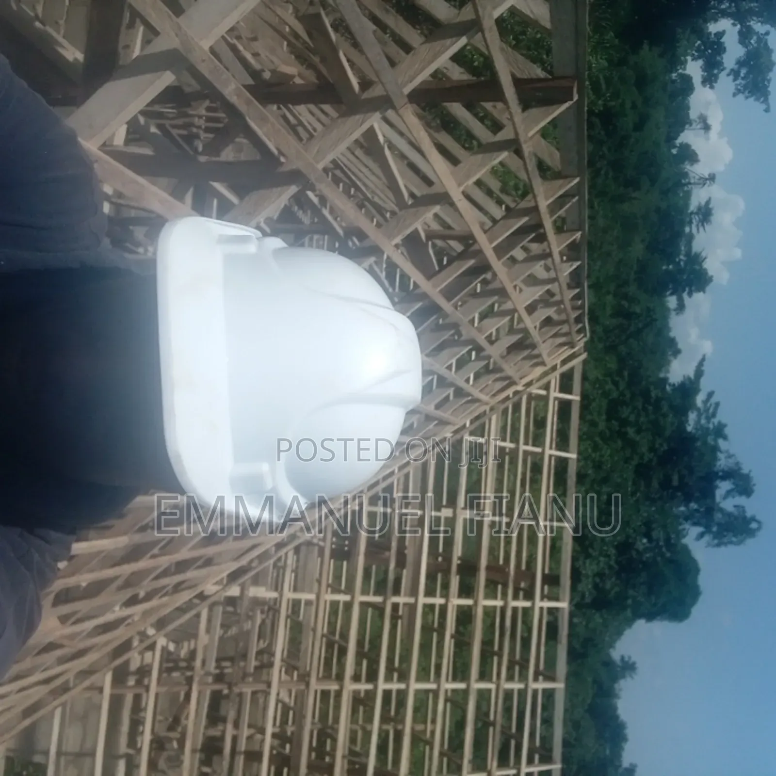 Carpenter Available in Ghana