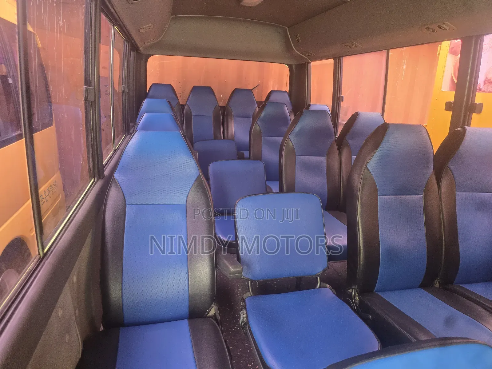 Hyundai County 2014 Blue