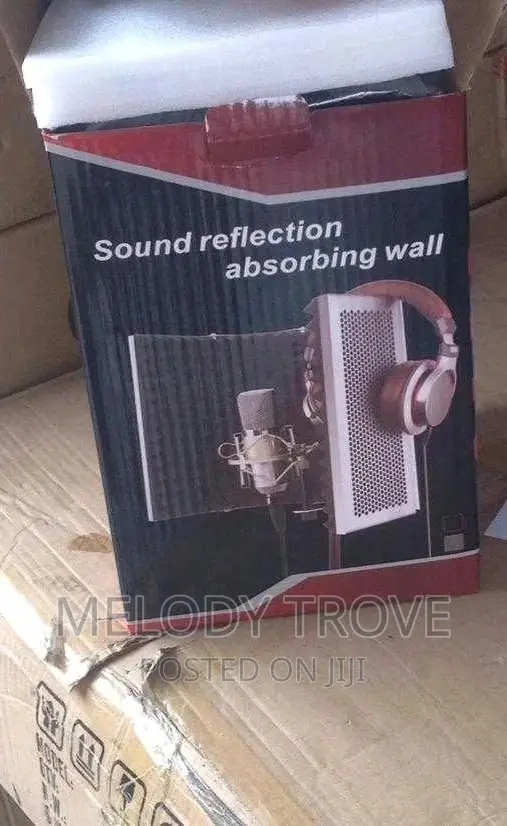 Sound Reflection Absorbing Wall