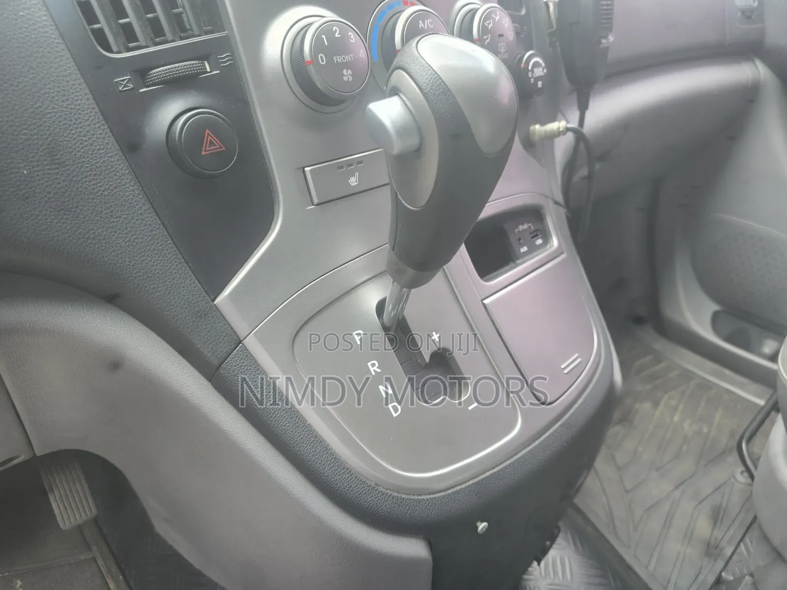 Hyundai Starex 2014 White