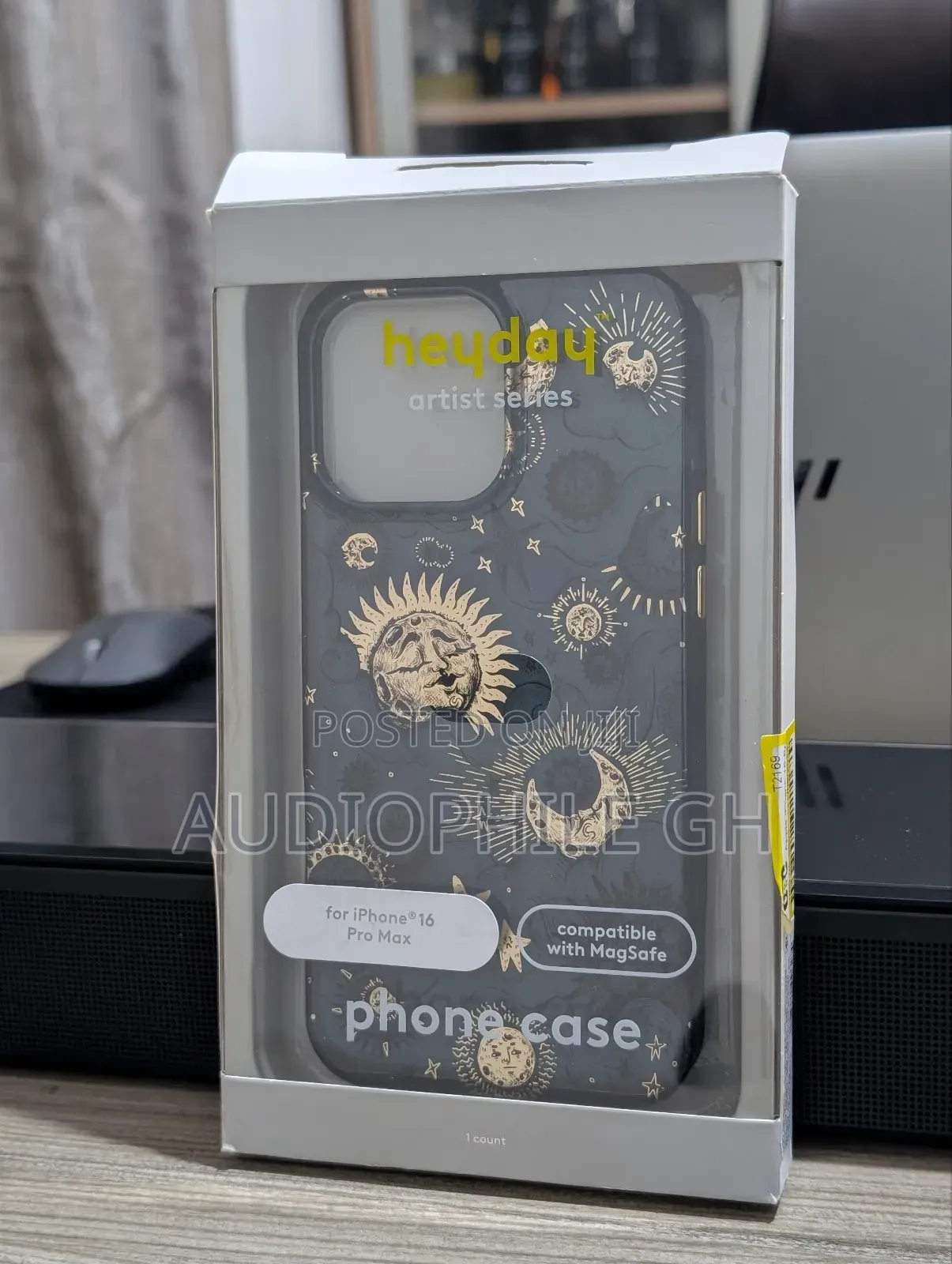 Heyday Apple iPhone 16 Pro Max Case With Chiny Soukhoummalay