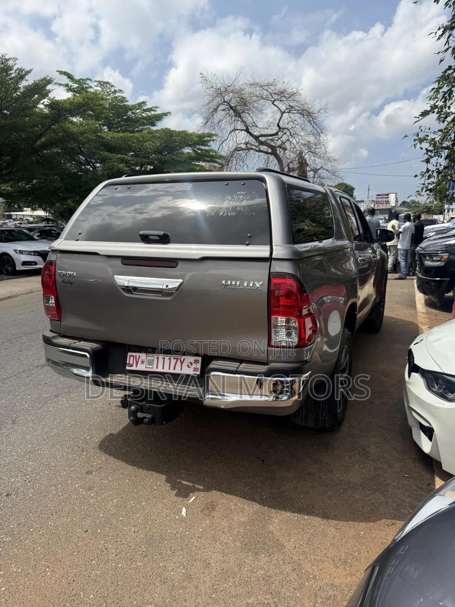 Toyota Hilux Revo Double Cab Deisel 2.4 AWD 2019 Gray