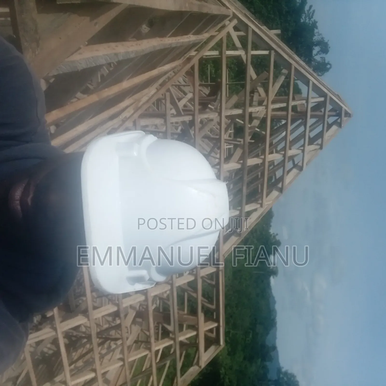Carpenter Available Content or Whatsapp Me