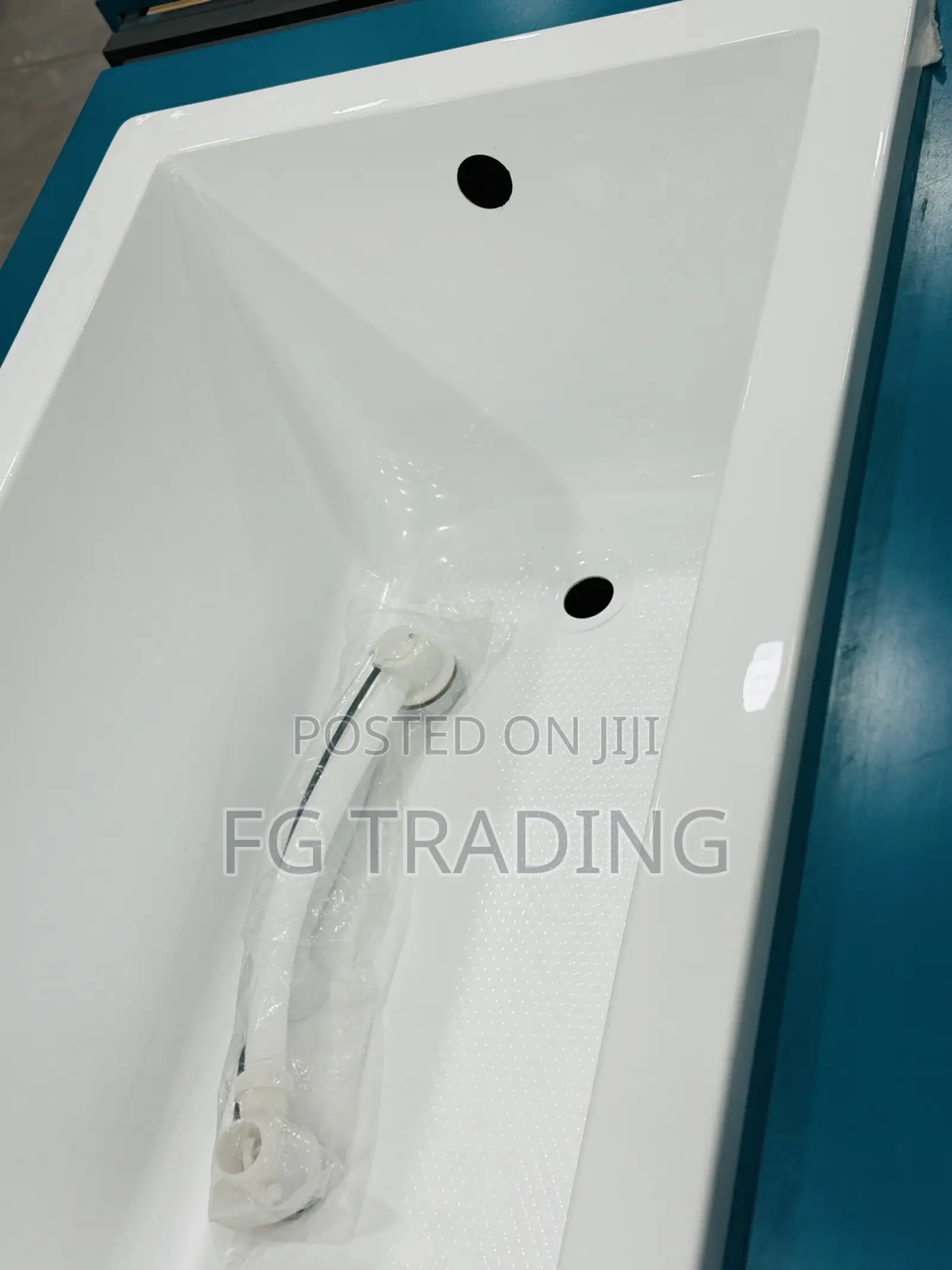 Bathtub _ Lying Block Bathtub