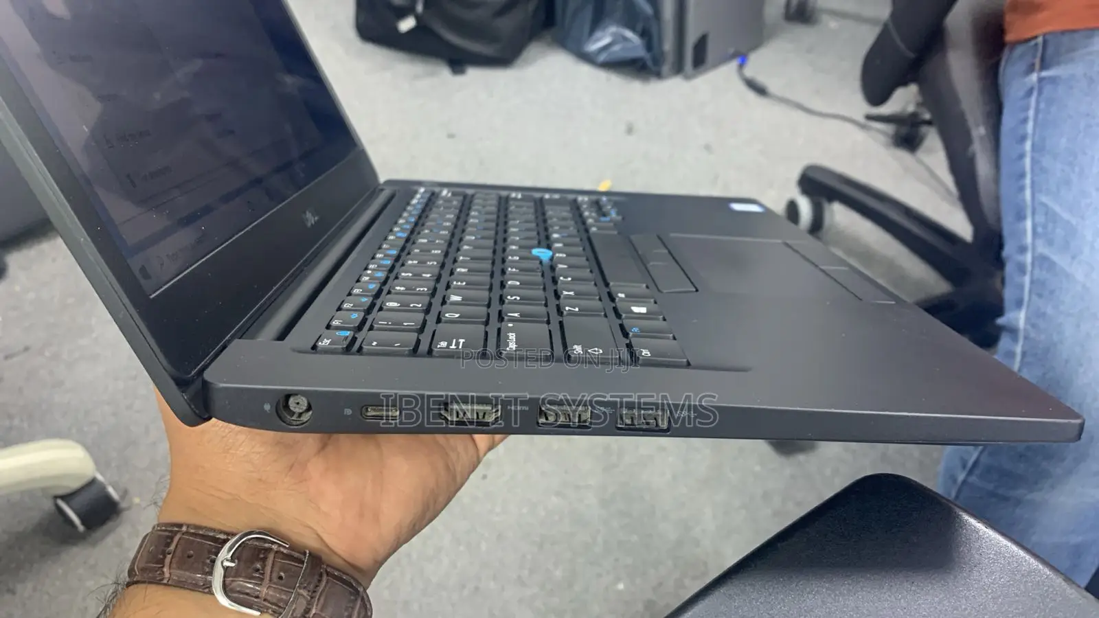 Laptop Dell Latitude 7490 8GB Intel Core I7 SSHD (Hybrid) 512GB
