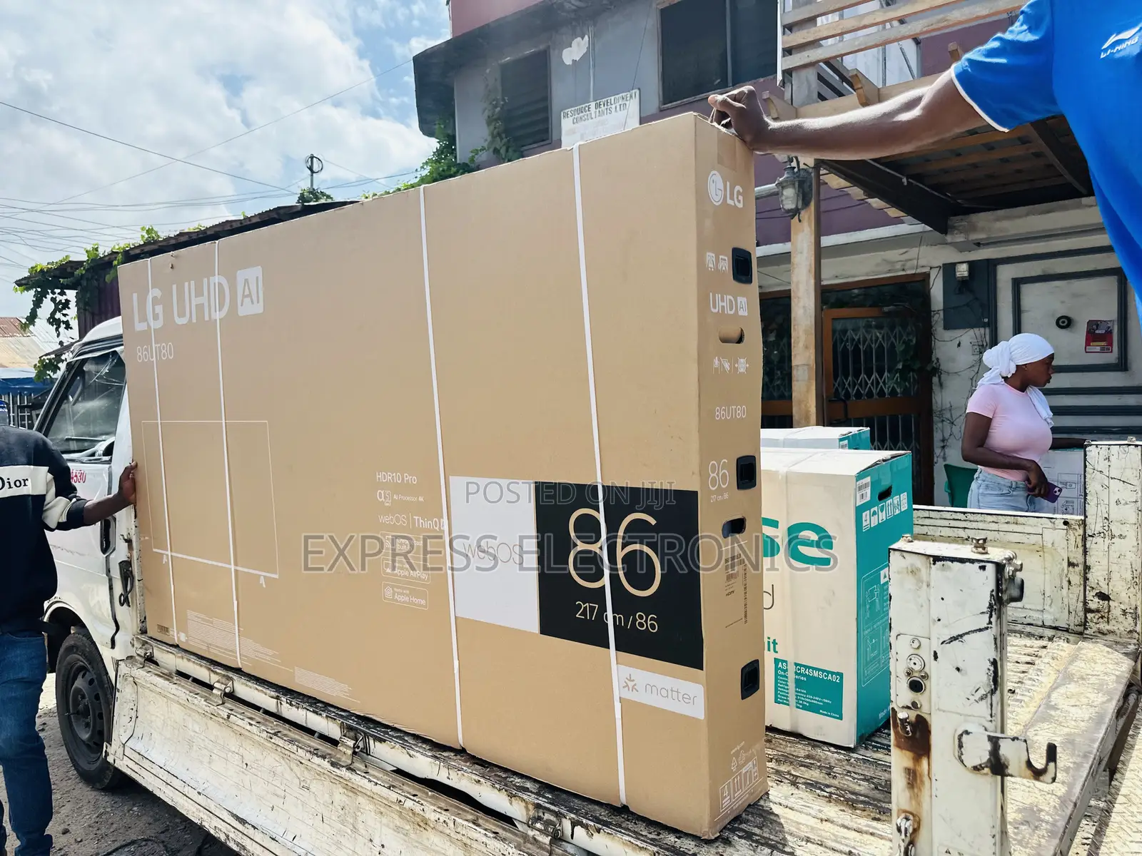 Get a New Slim Uhd Smart Lg 86”Ut8000