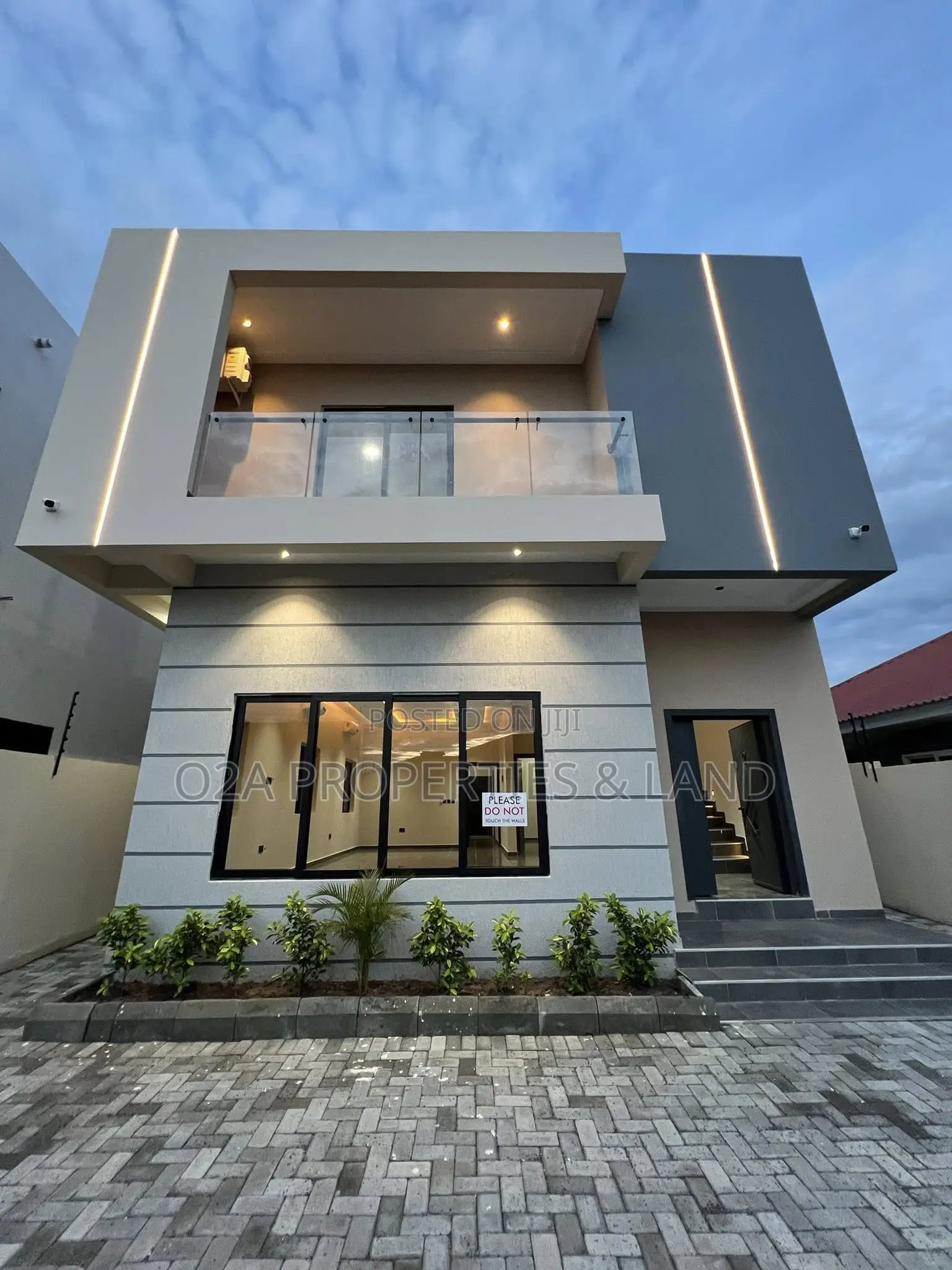 4bdrm House in Lakeside Estate for sale