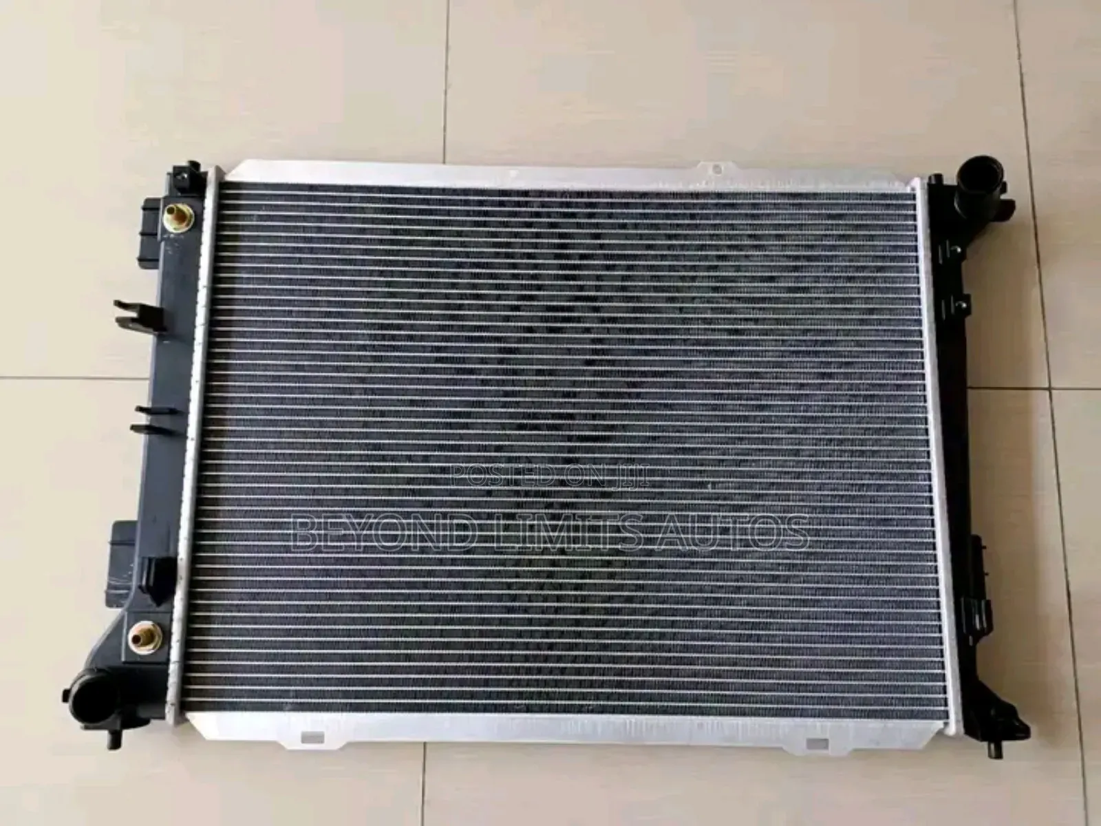 Tucson 2013,2014,2015,2016,2017 Radiator/Water Tank