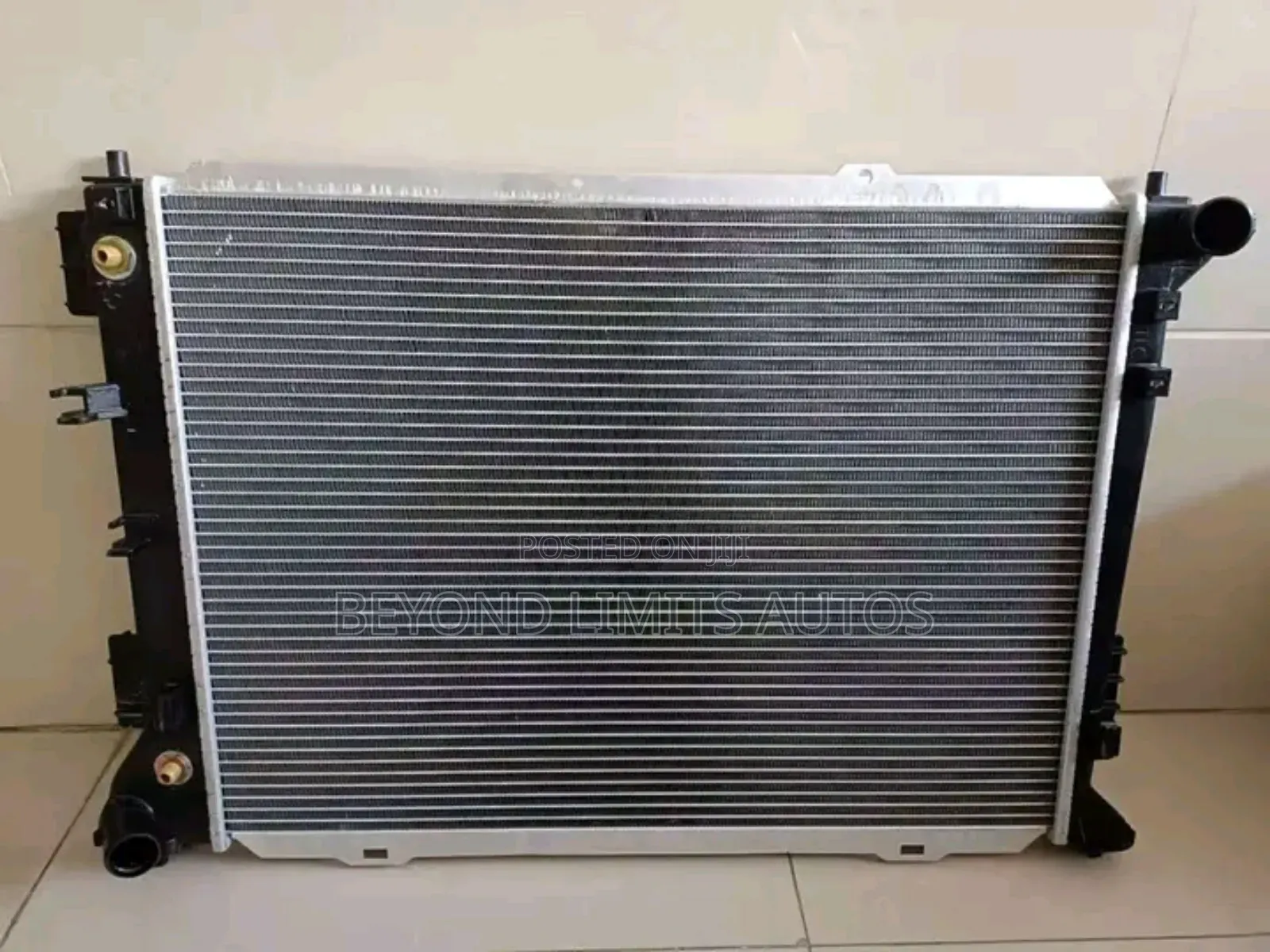 Tucson 2013,2014,2015,2016,2017 Radiator/Water Tank