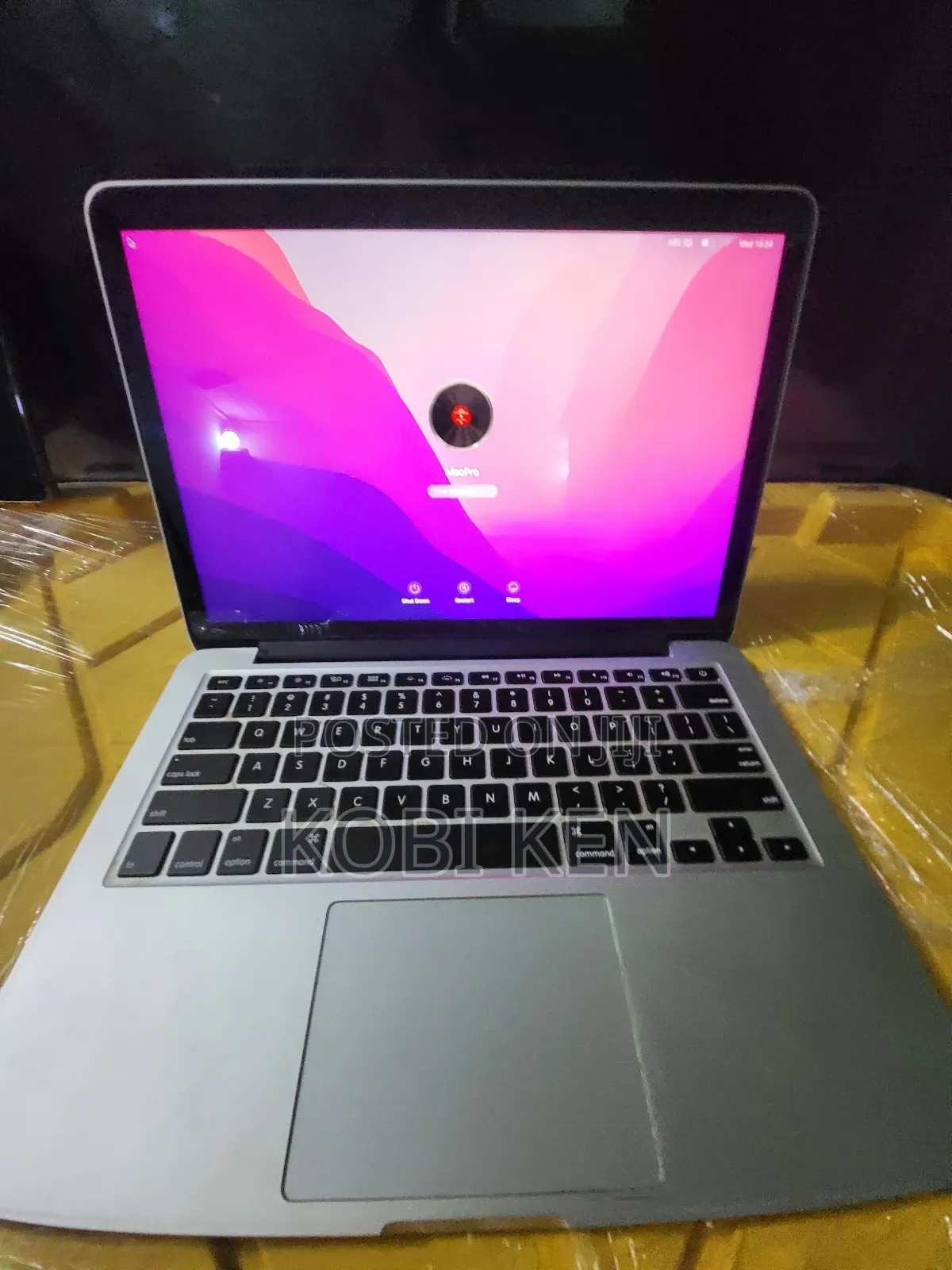 Laptop Apple MacBook Pro 2015 8GB Intel Core i5 SSD 256GB